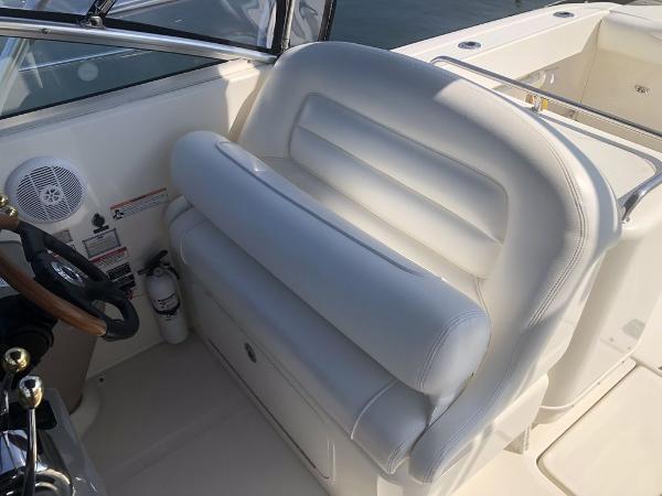 2006 Sea Ray boat for sale, model of the boat is 290 Amberjack & Image # 16 of 19