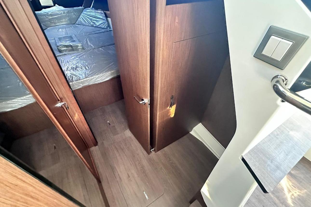 Yacht Photos Pics