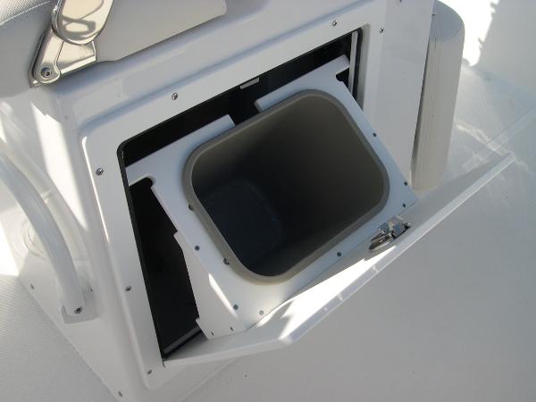 Escape 25 Photo 30
