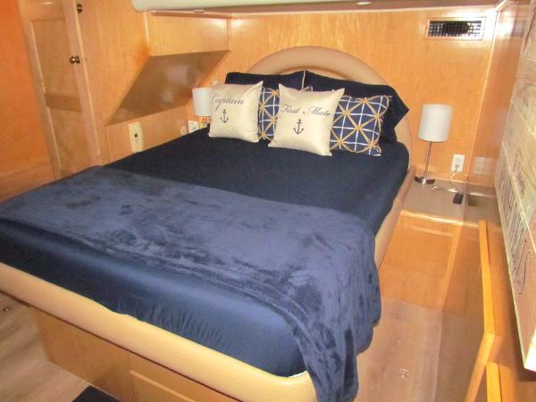 53' Navigator, Listing Number 100905185, Image No. 31