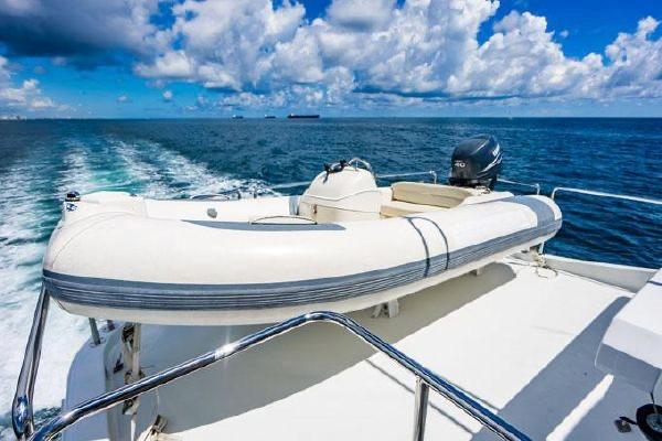 2006-hatteras-64-motor-yacht-power-9790354-20250512040918537-1_XLARGE
