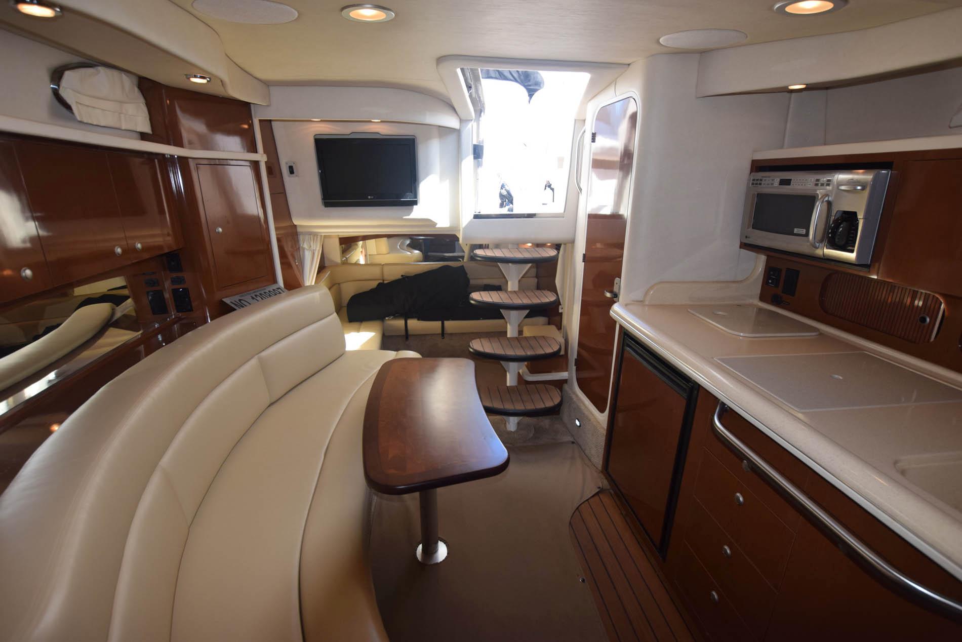 Yacht for Sale 34 Sea Ray Yachts Stevensville, MD Denison Yacht Sales