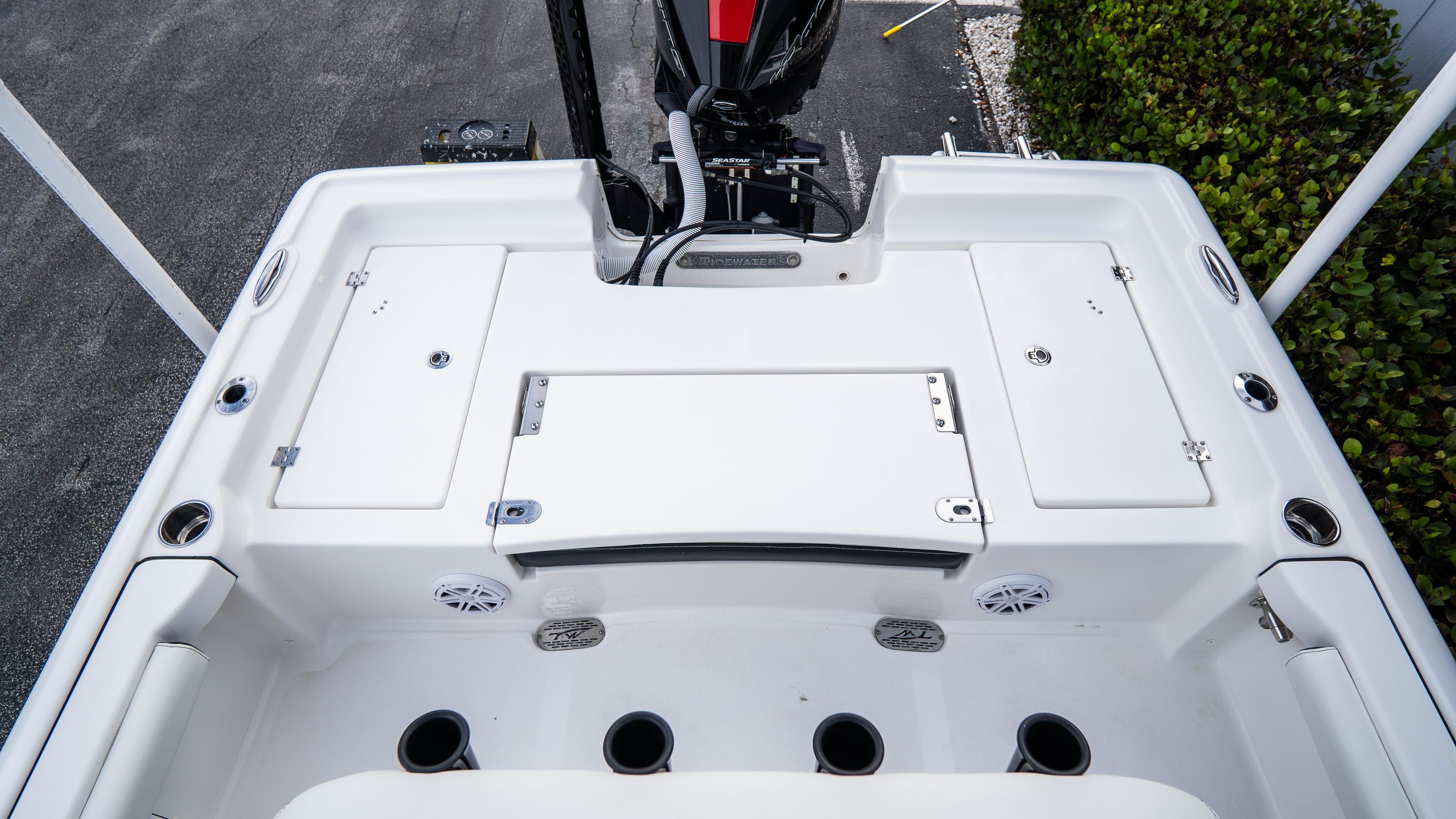 2023-tidewater-2300-carolina-bay-power-9520357-20240910133637100-1_XLARGE