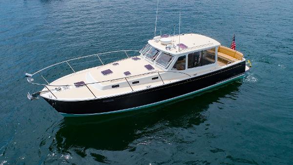 Photo of 2012 MJM 44'