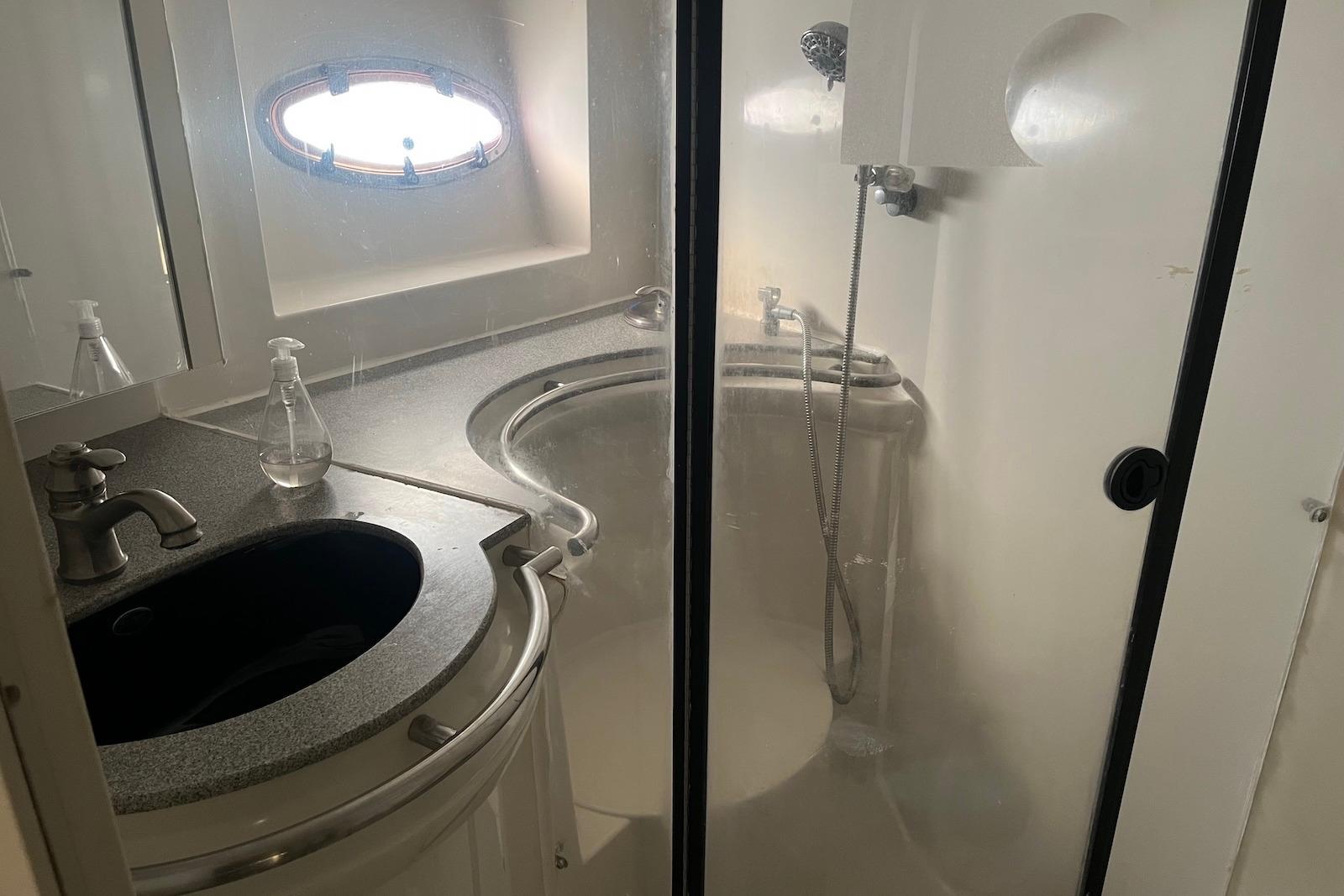 FL 10583 WT Knot 10 Yacht Sales FL 10583 WT Knot 10 Yacht Sales