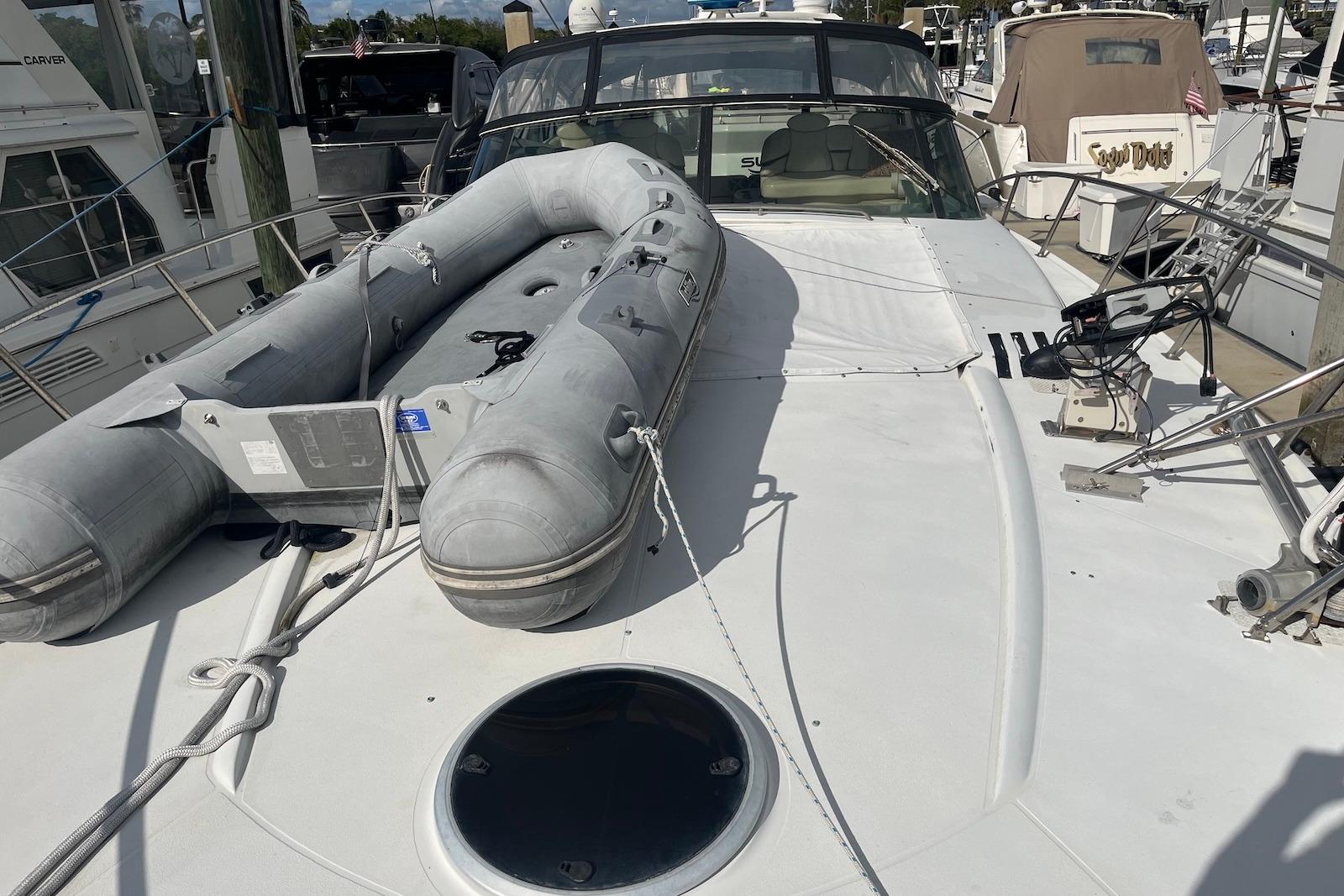 FL 10583 WT Knot 10 Yacht Sales FL 10583 WT Knot 10 Yacht Sales