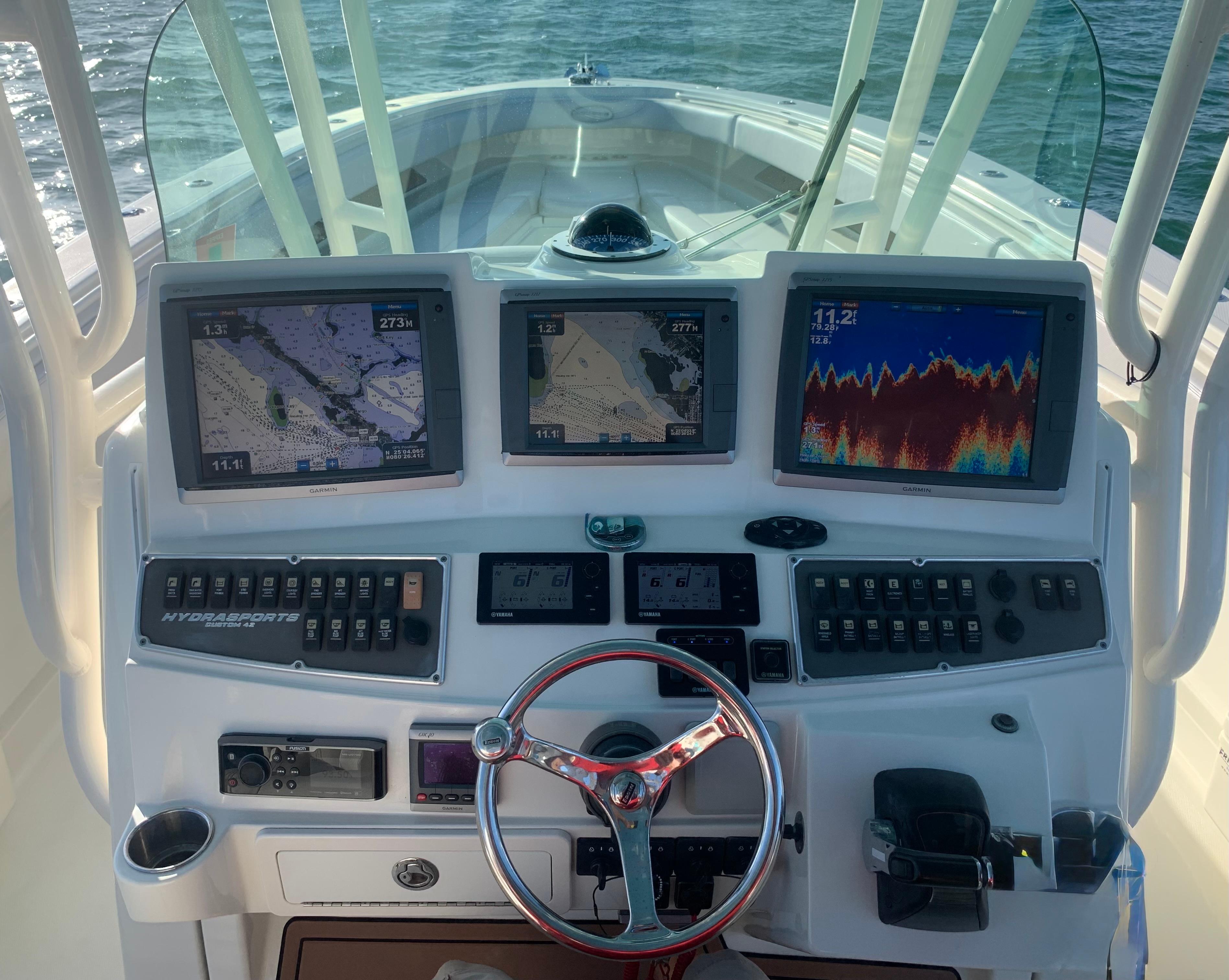 2014-hydra-sports-42-power-9810368-979181455-0-230520251803-75