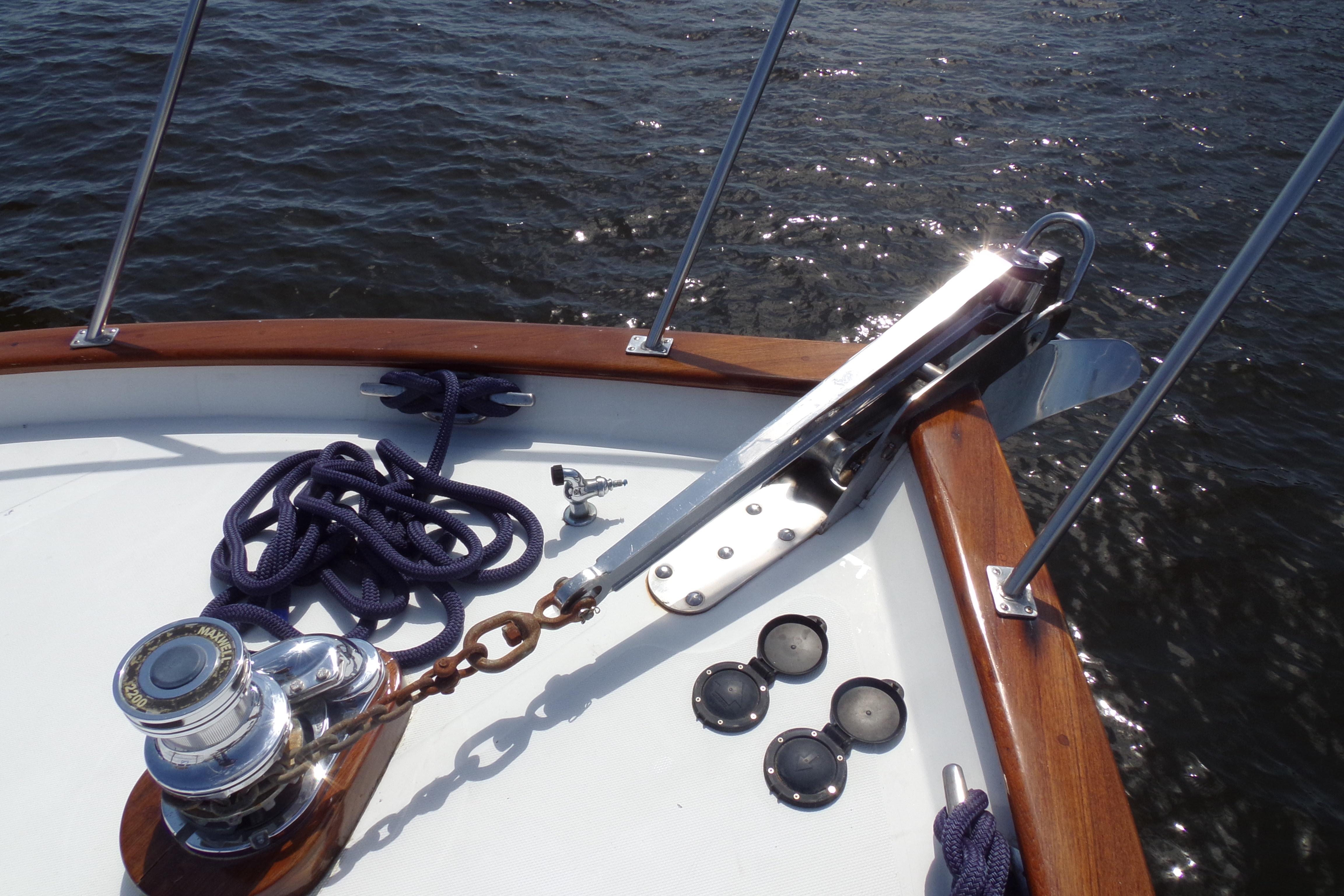 Ocean Alexander 52 No Name - Bow, Anchor Windlass