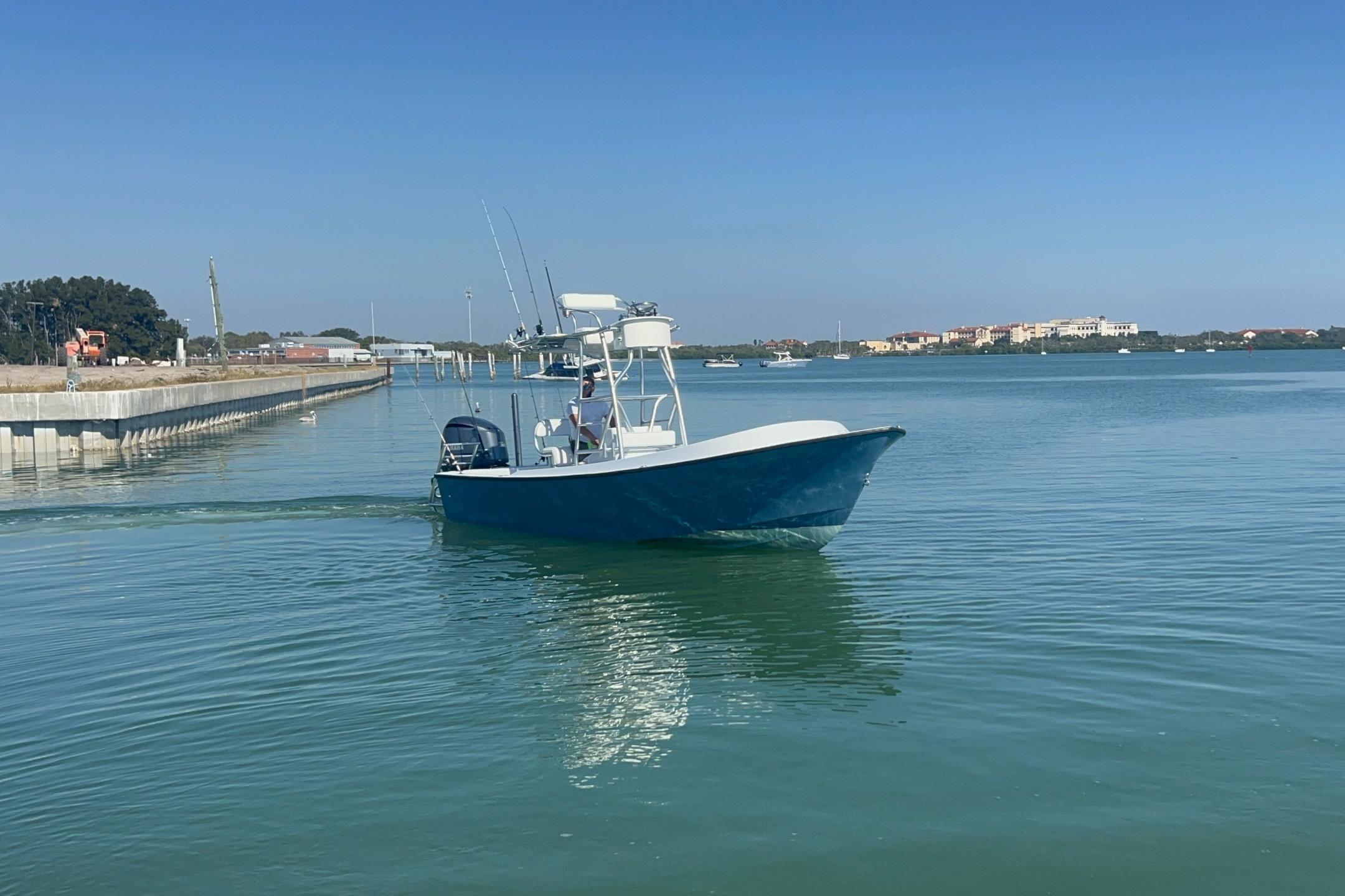 1974 Aquasport 2400 Center Console