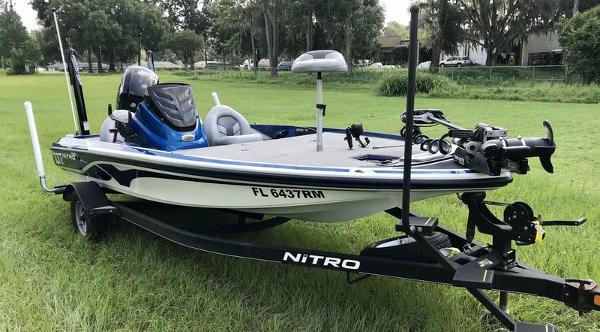 2018 Nitro boat for sale, model of the boat is Z17 & Image # 2 of 11