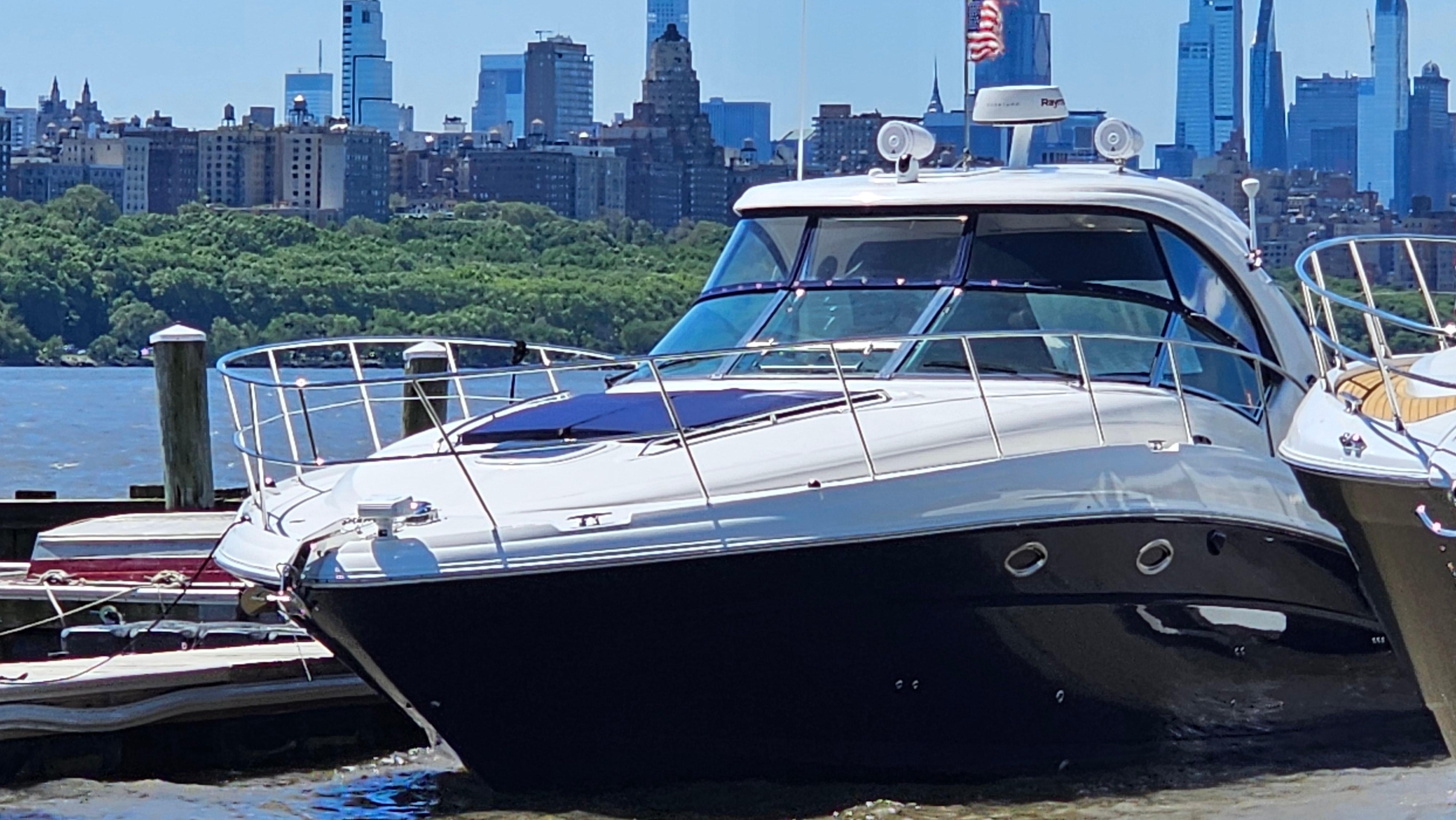 39 ft Sea Ray 2010