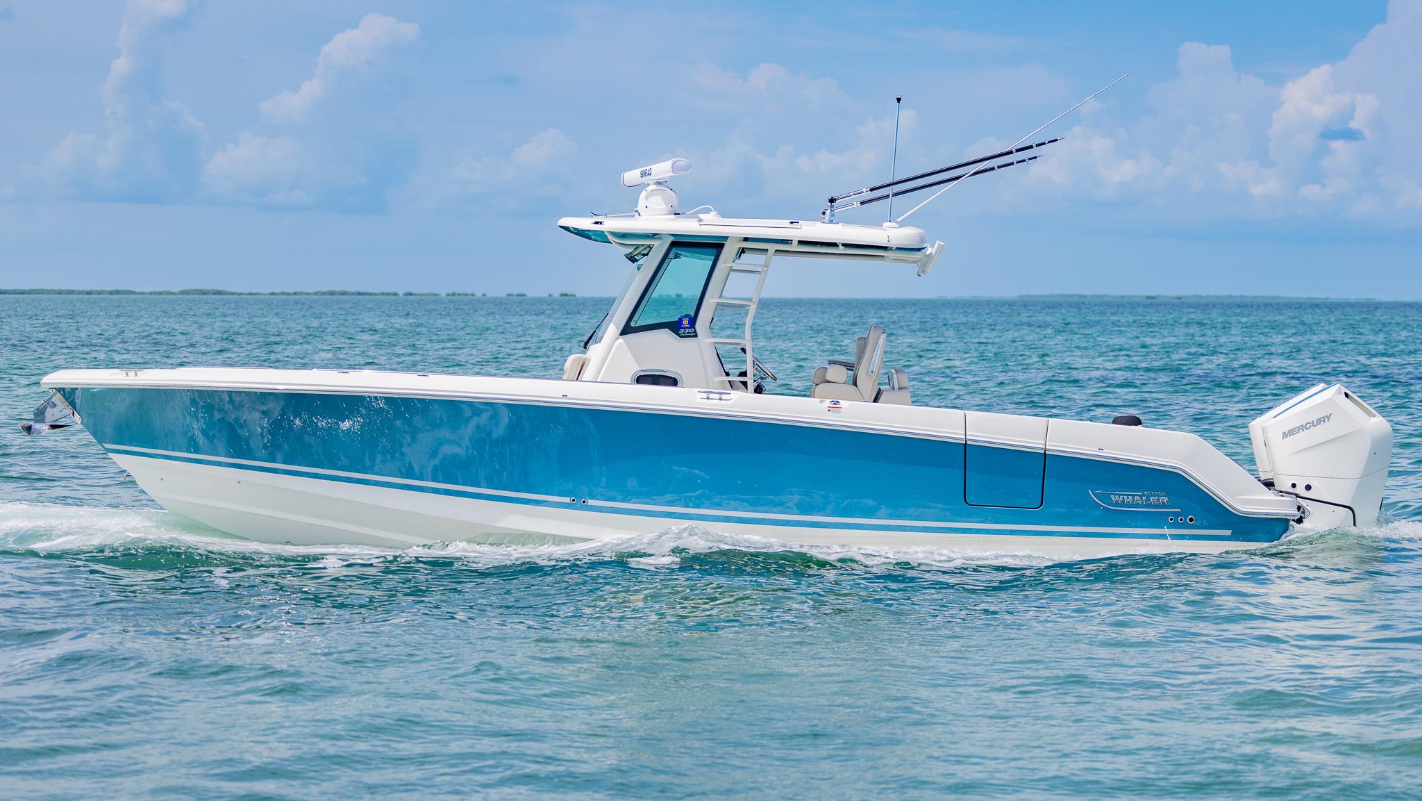 2024 Boston Whaler 330 outrage