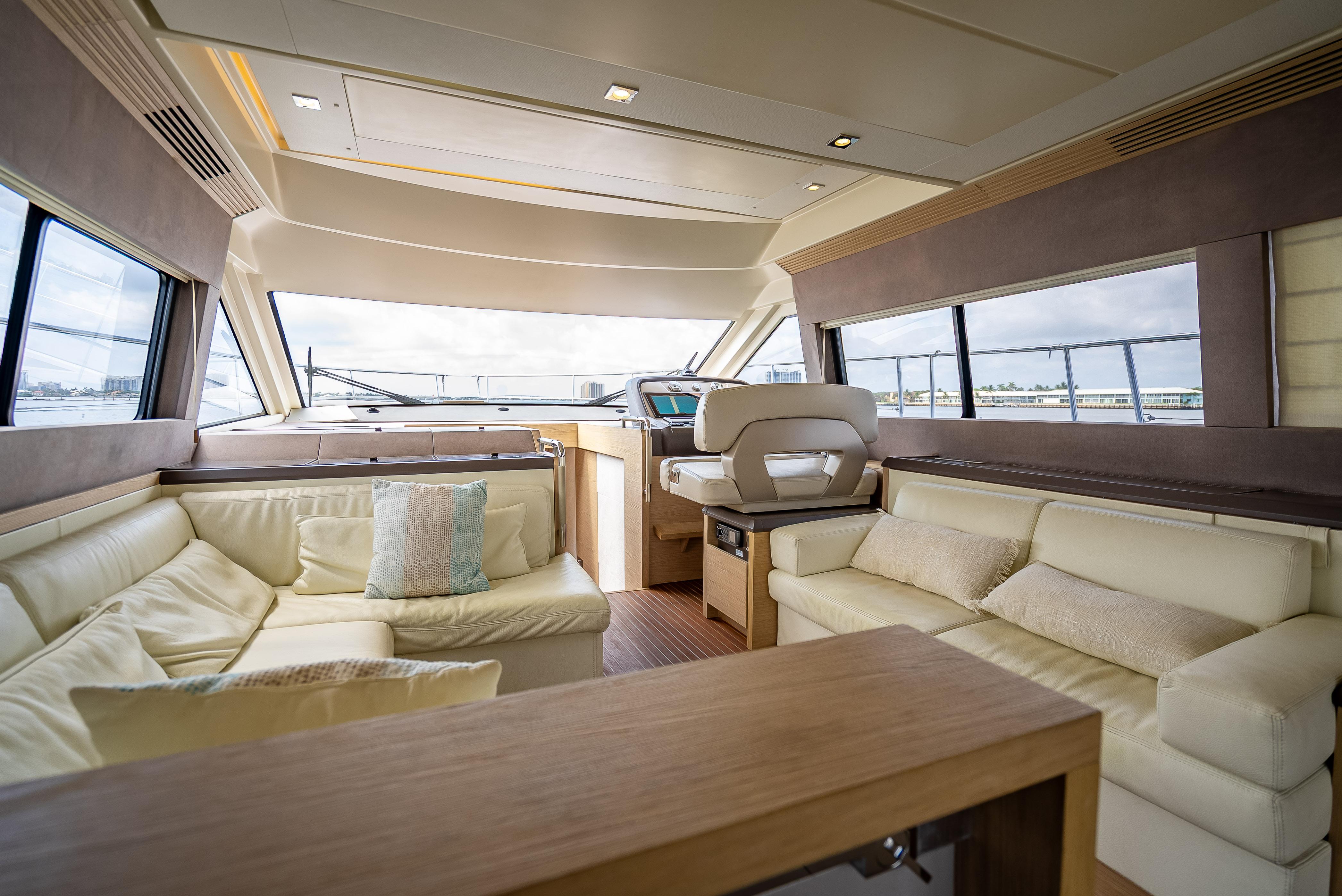 Yacht Photos Pics