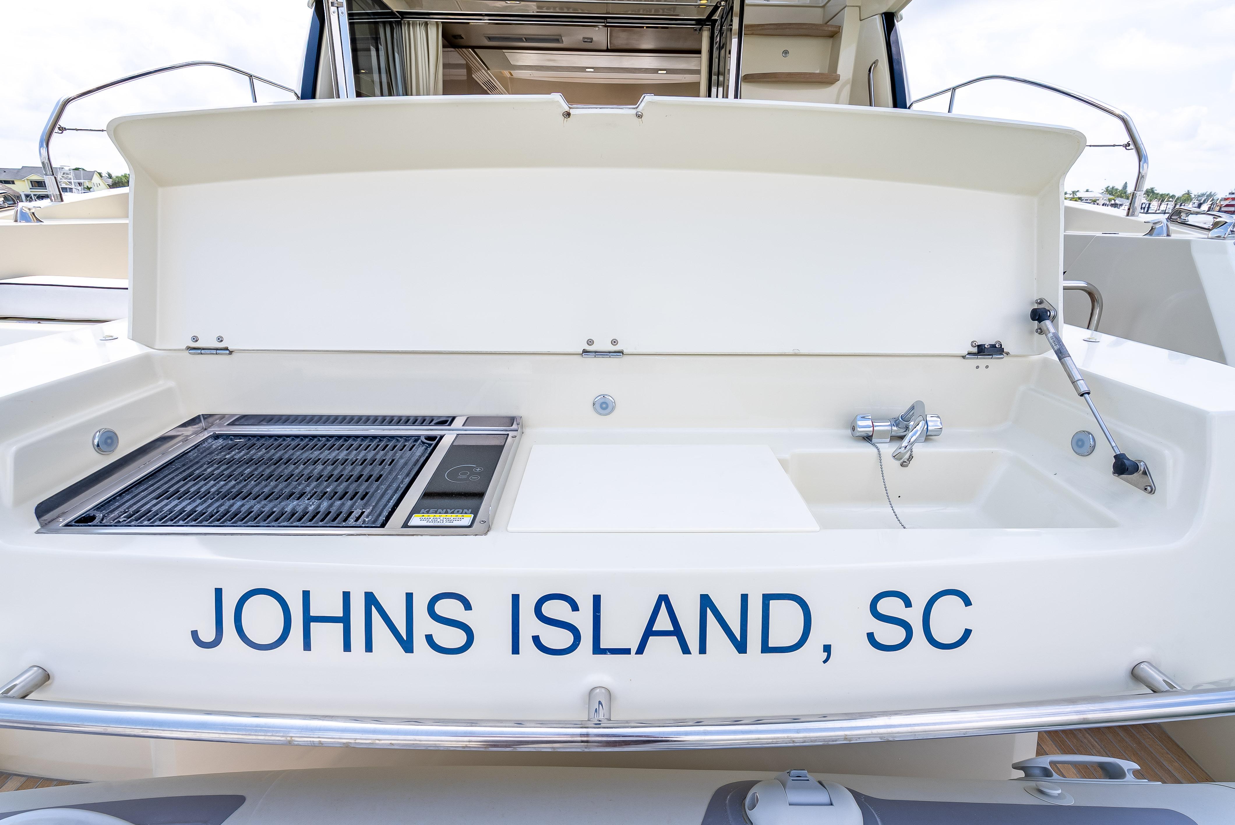 Yacht Photos Pics