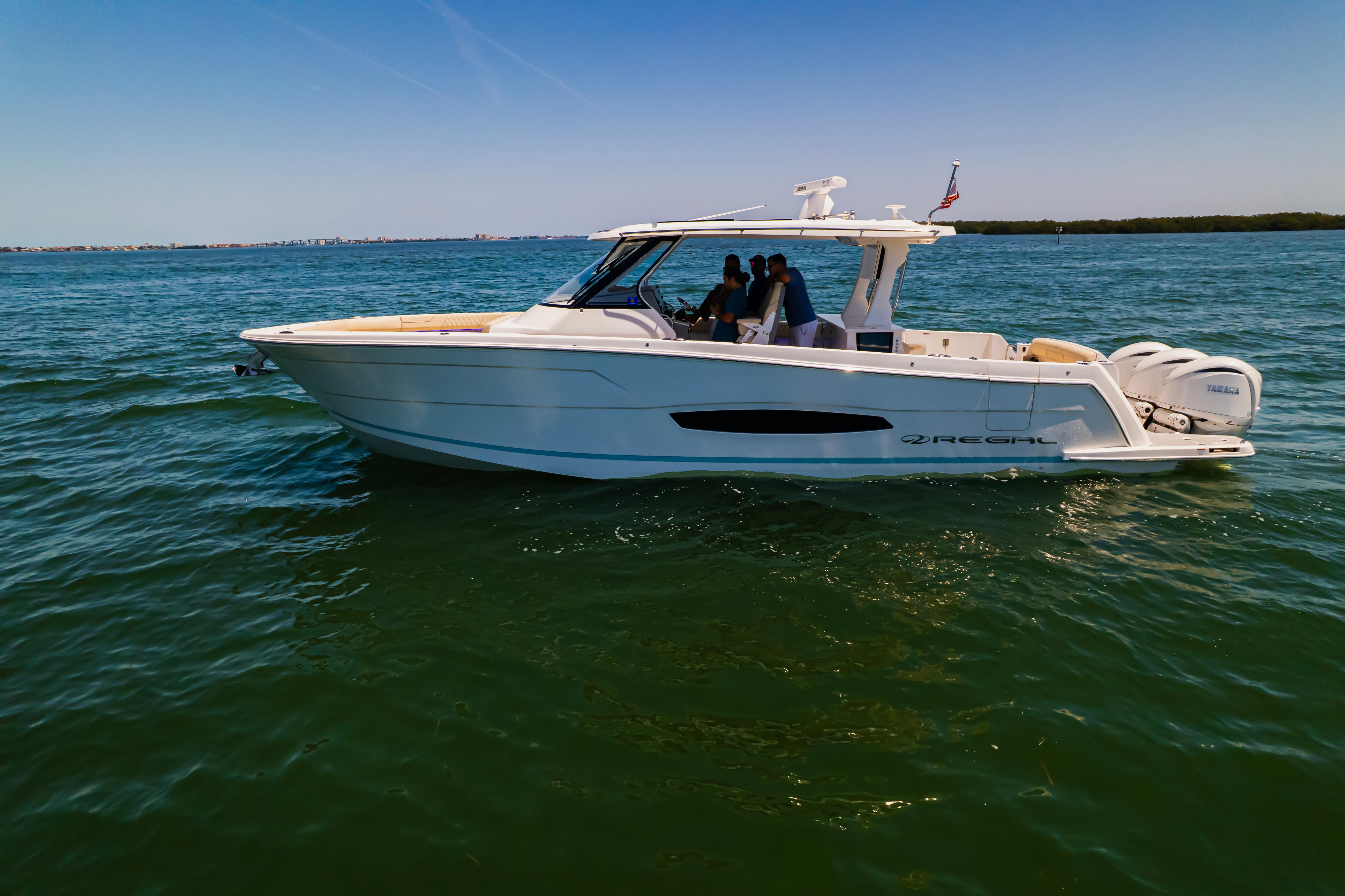 2023-regal-38-sav-power-9810385-20250523191949001-1_XLARGE