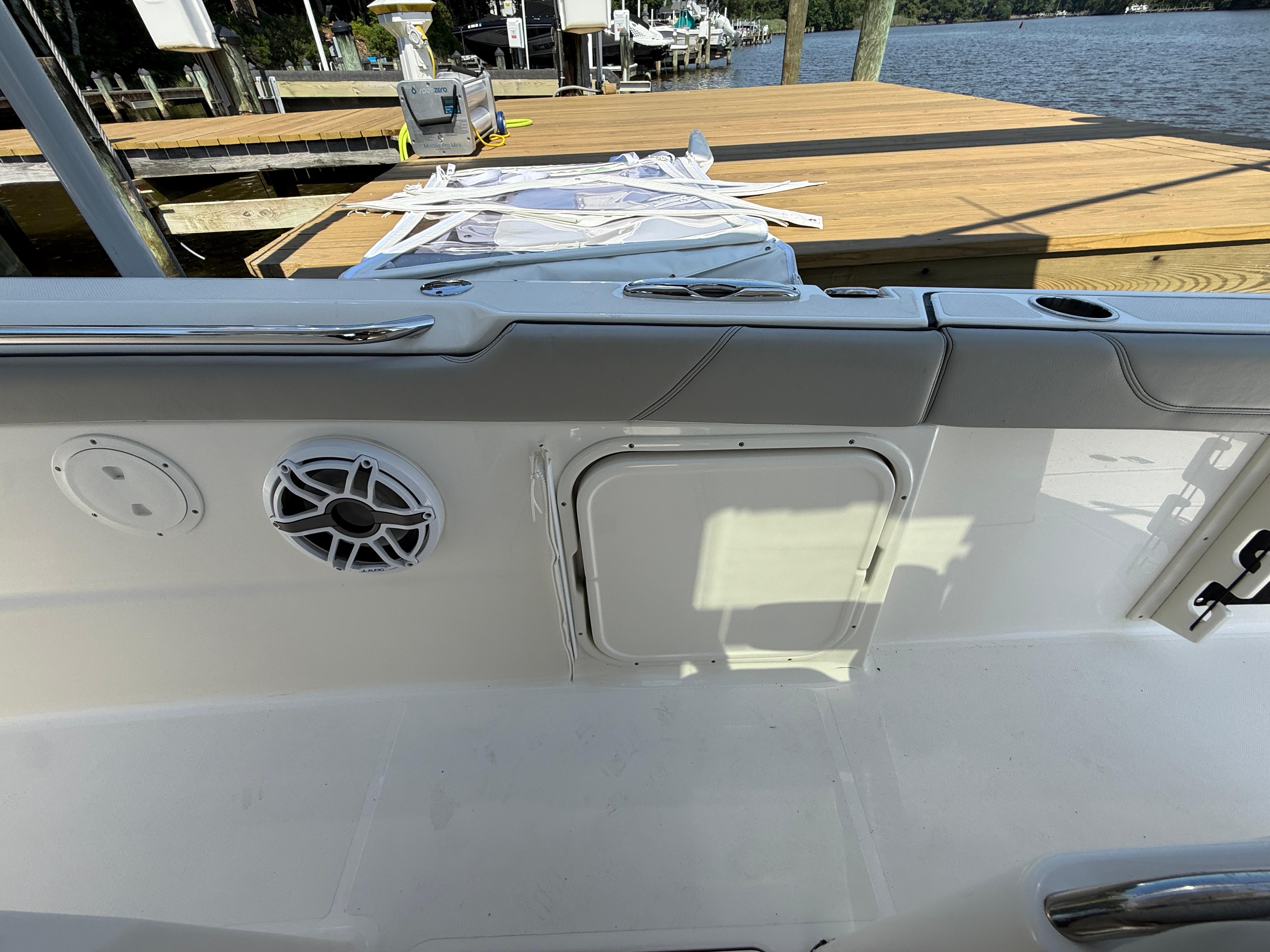2024 Pursuit S 328 Sport-32