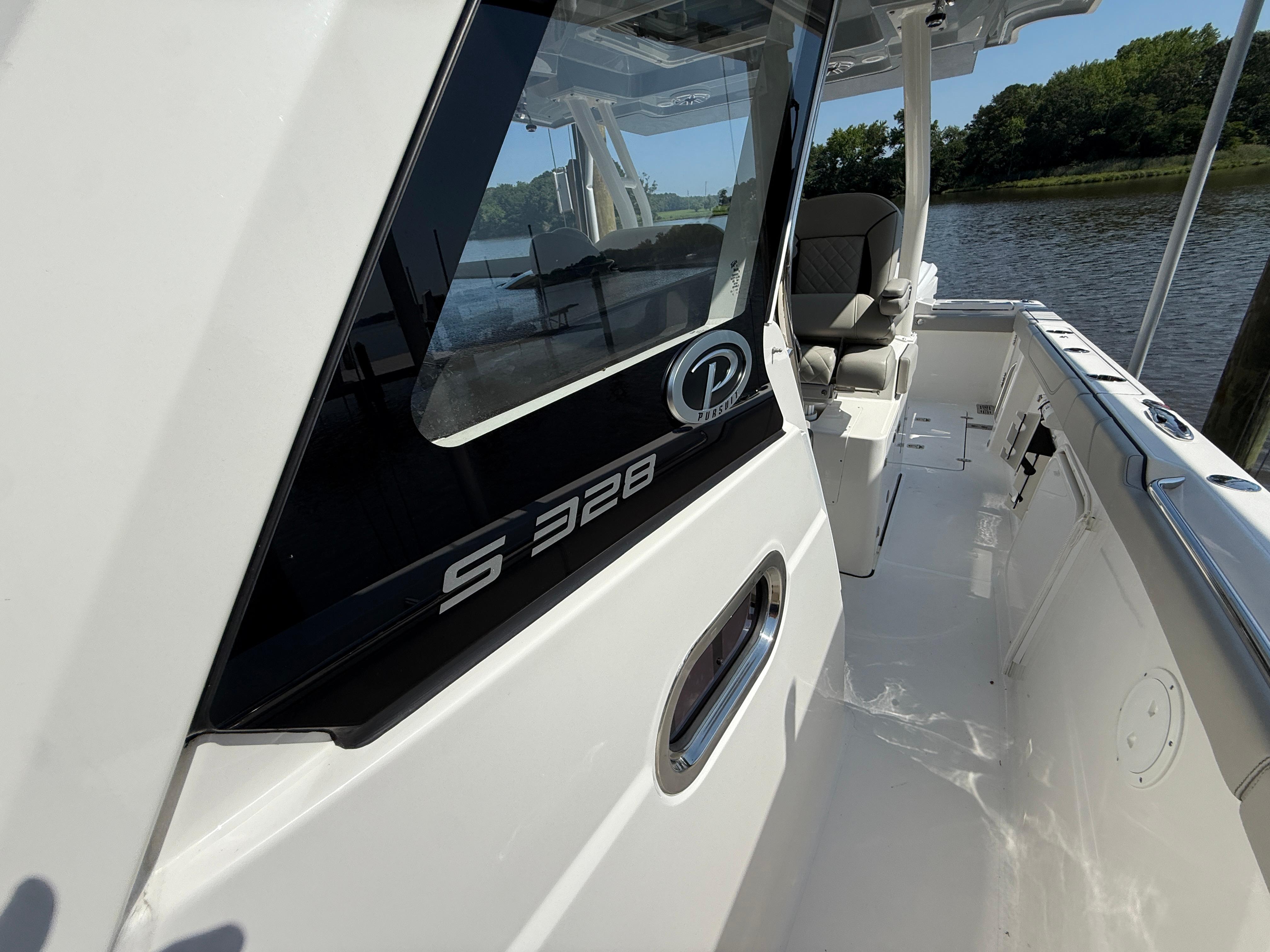 2024 Pursuit S 328 Sport-50