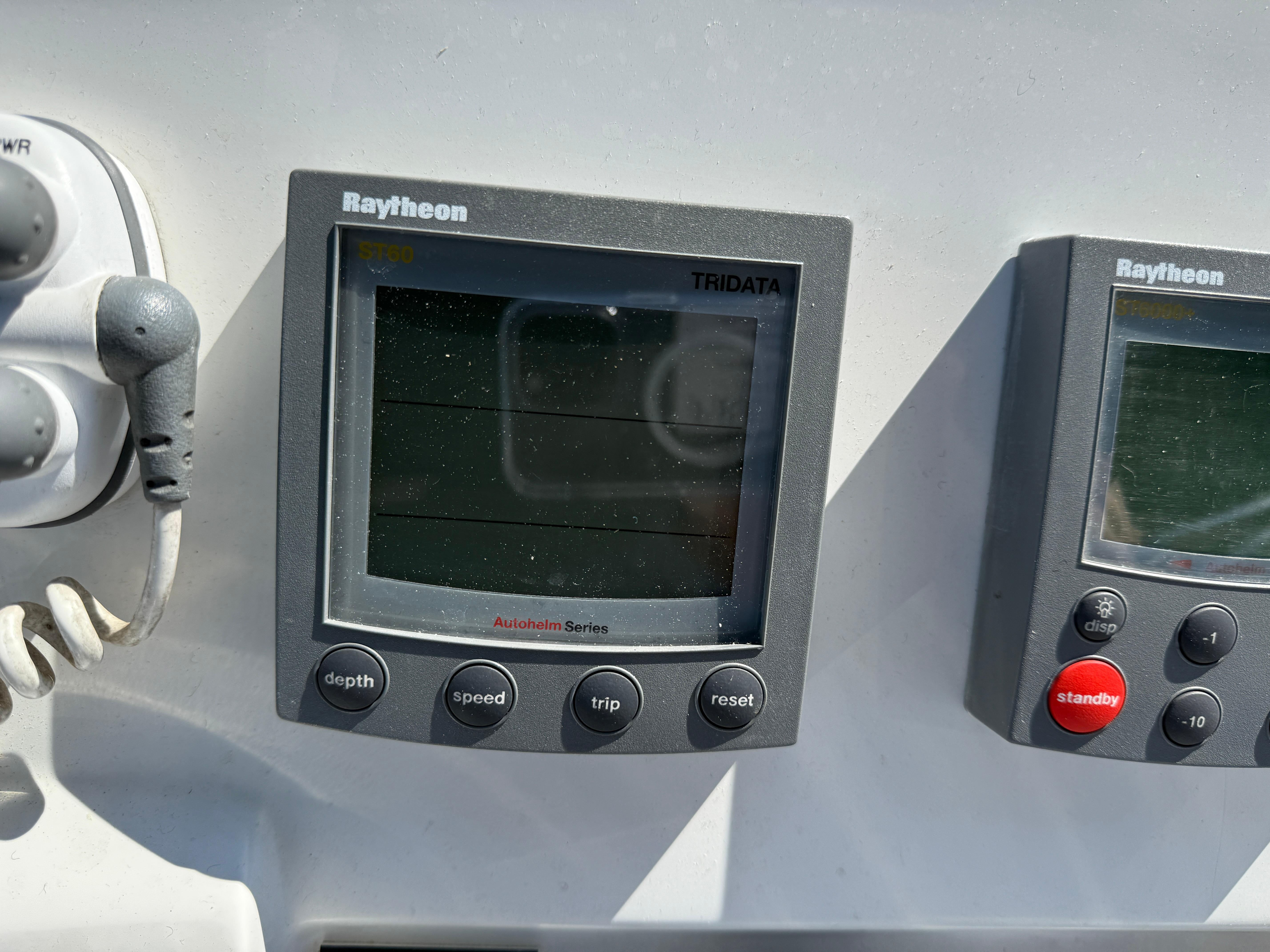 2001-mainship-390-trawler-power-9850397-20250624094021680-1