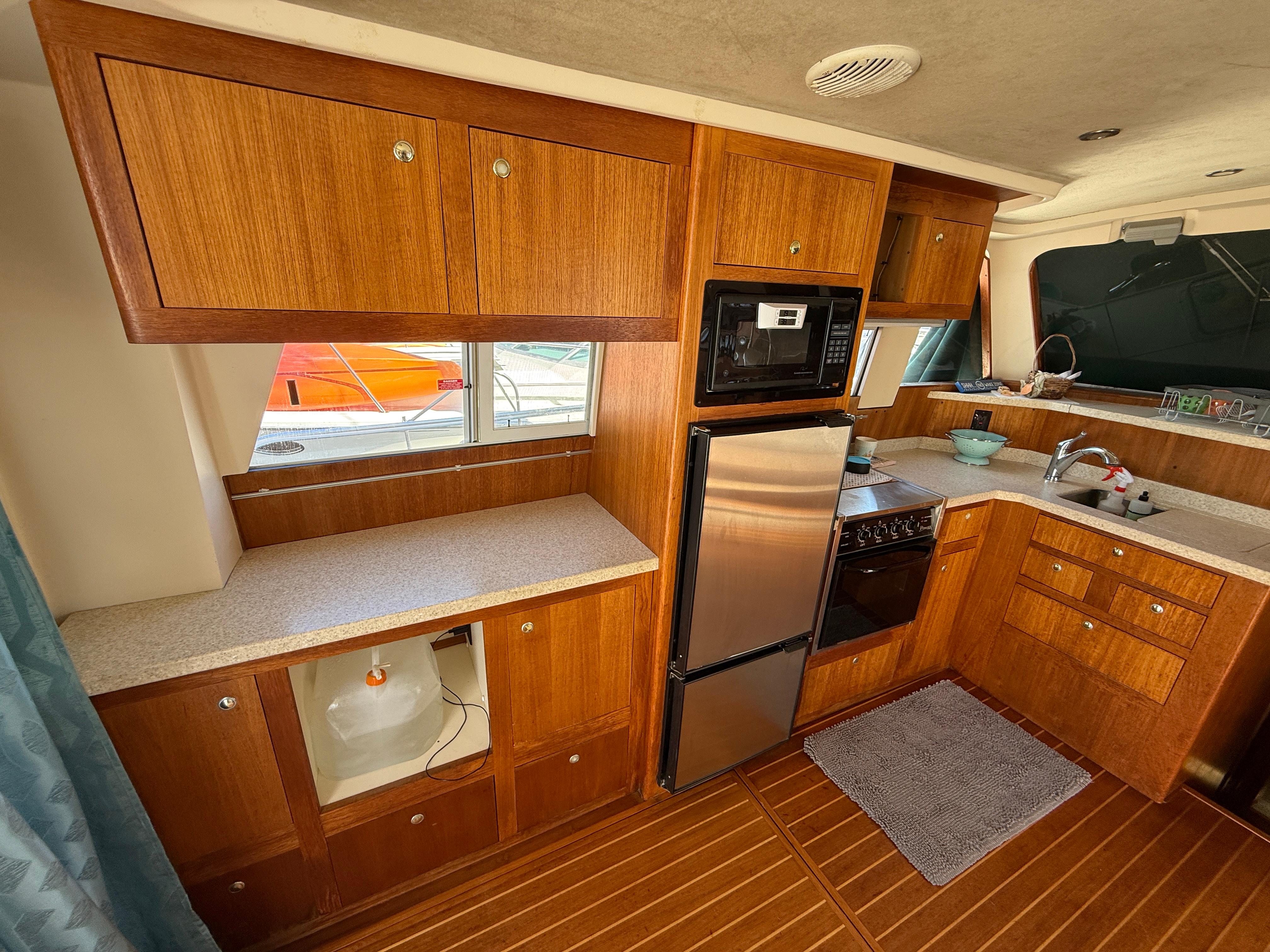 2001-mainship-390-trawler-power-9850397-20250624094214394-1