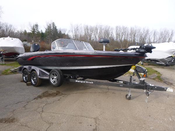 2025 Ranger 621FS Cup Equipped Gallery
