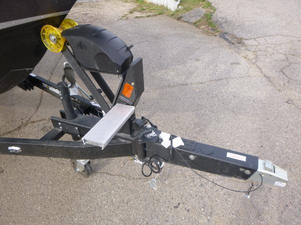 2025 Ranger 621FS Cup Equipped Gallery