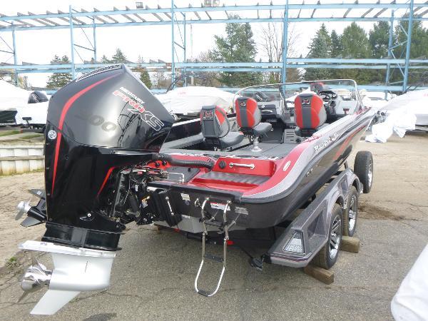 2025 Ranger 621FS Cup Equipped Gallery