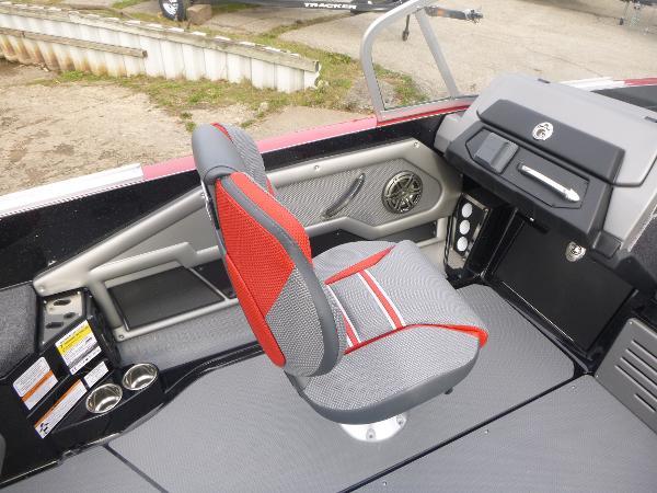 2025 Ranger 621FS Cup Equipped Gallery
