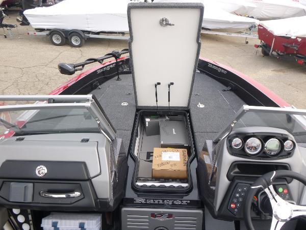 2025 Ranger 621FS Cup Equipped Gallery