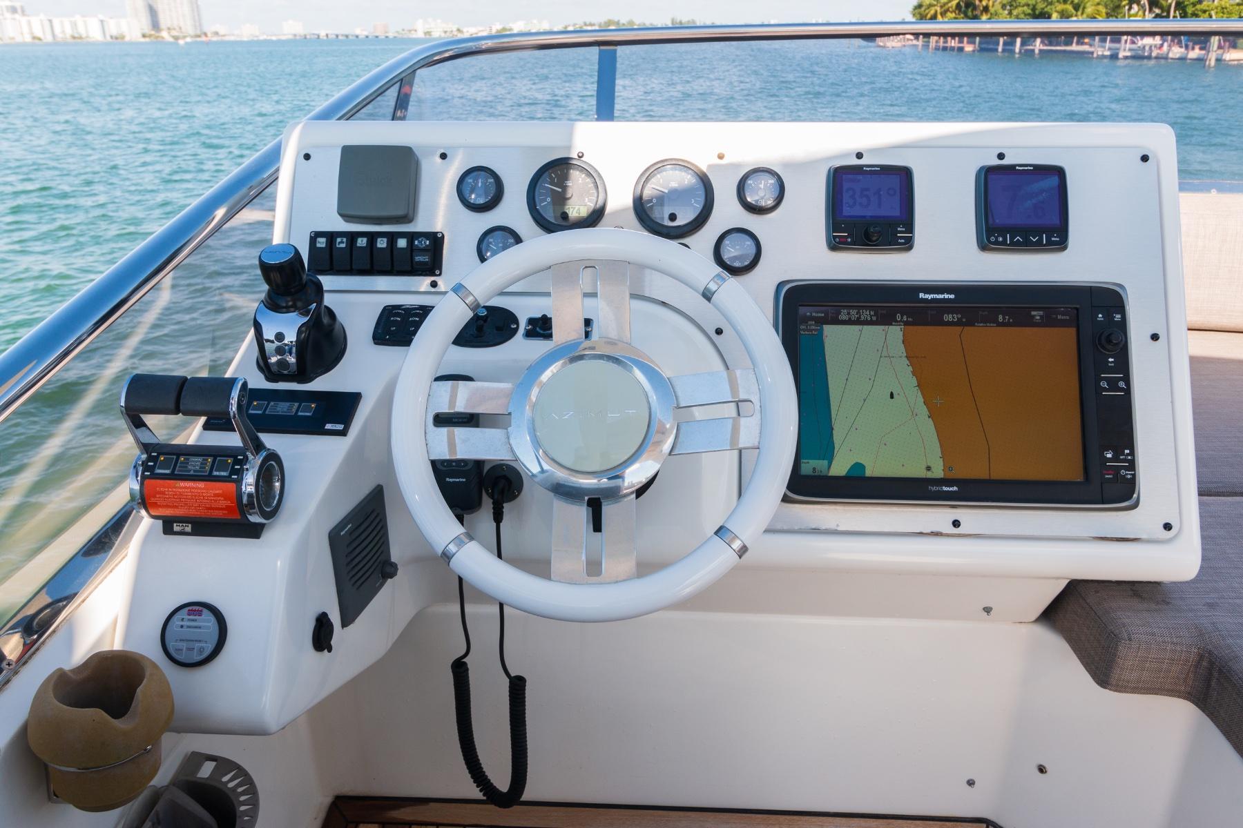 2013 Azimut 54 Fly Memory Maker