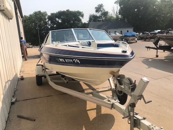 1991 Forester boat for sale, model of the boat is 16.5' OPEN BOW RUNABOUT & Image # 8 of 19