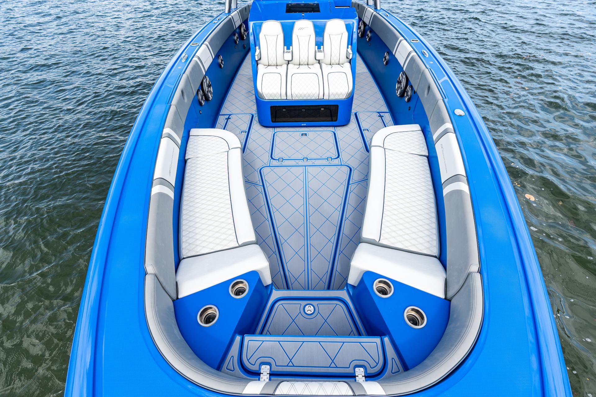 2019-midnight-express-express-open-power-9770399-20250424102737231-1_XLARGE