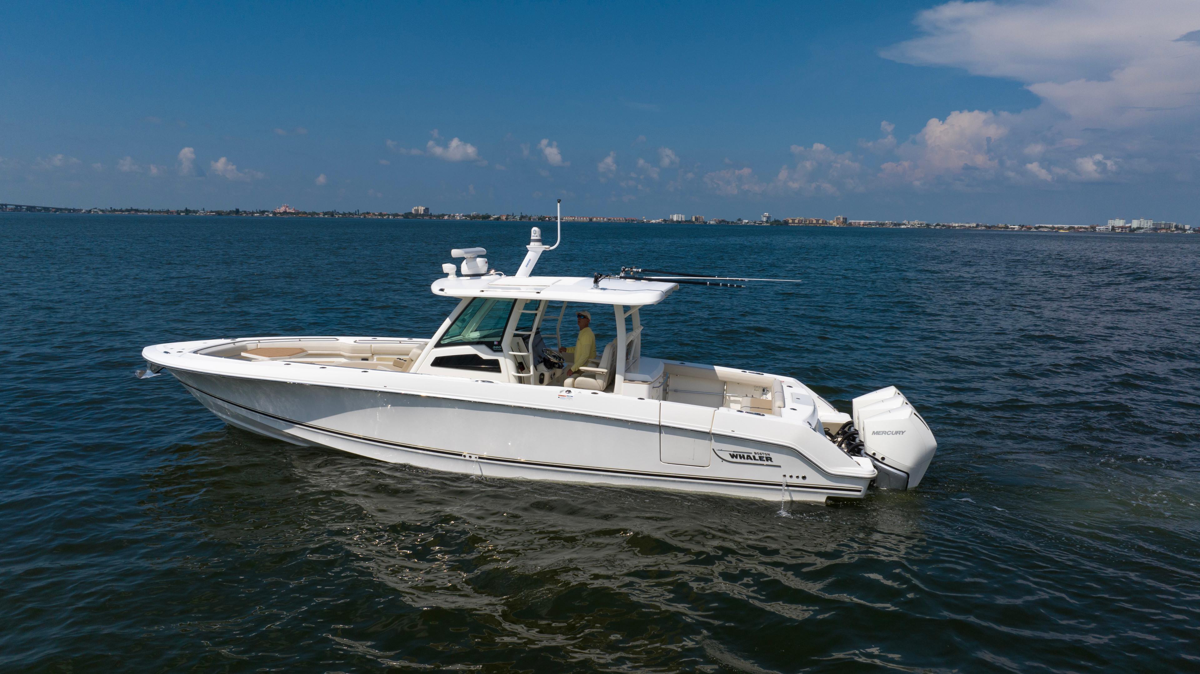 2021 Boston Whaler 380 Outrage