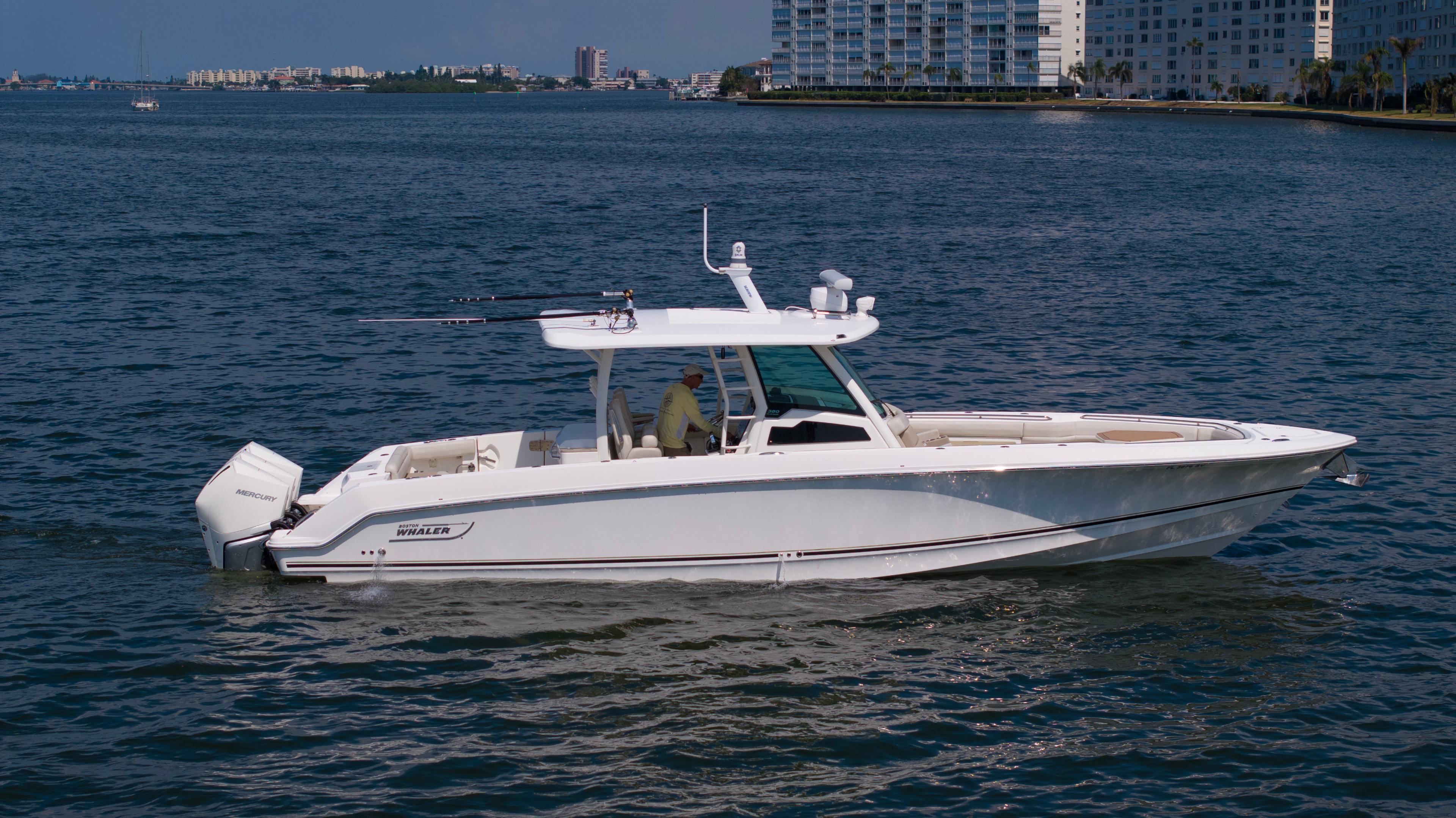 2021 Boston Whaler 380 Outrage