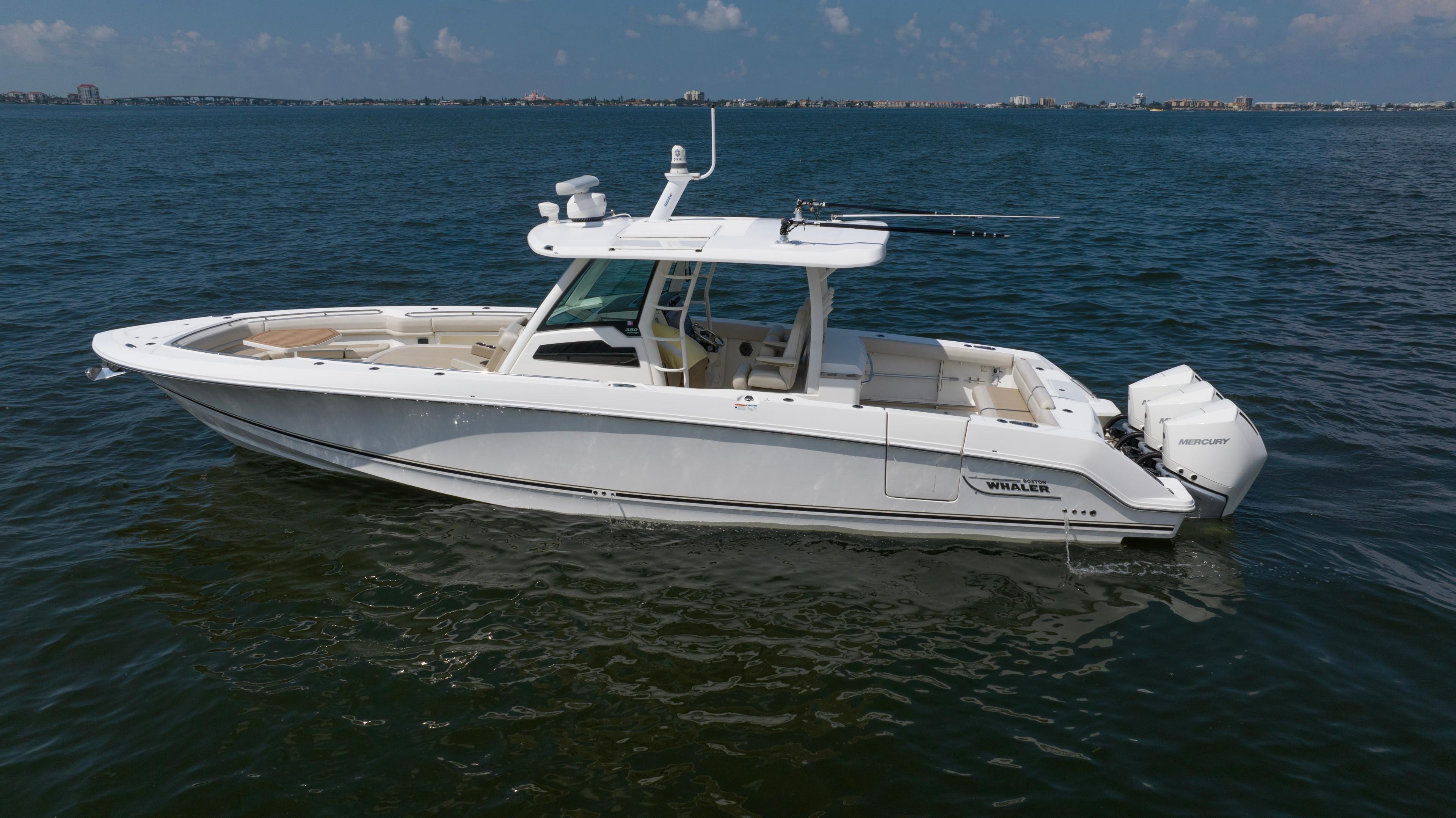 2021 Boston Whaler 380 Outrage