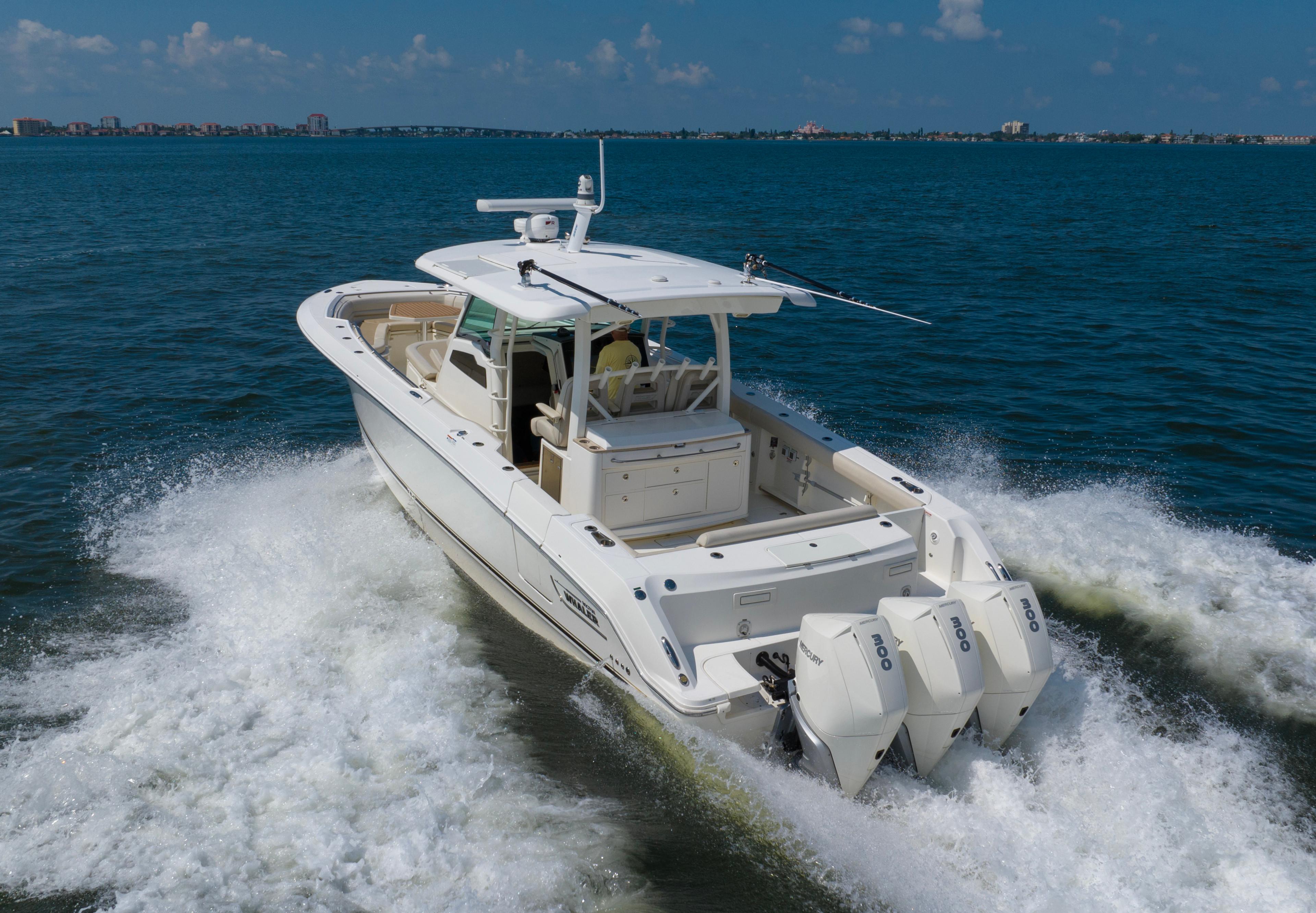 2021 Boston Whaler 380 Outrage