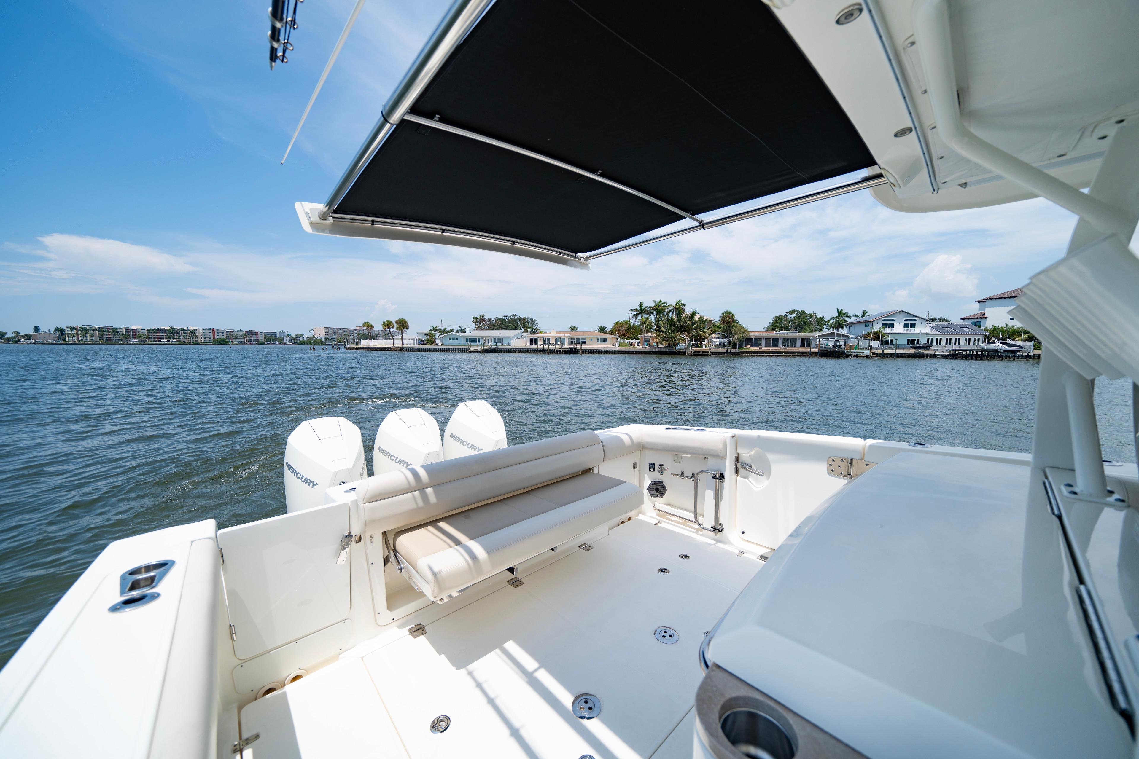 2021 Boston Whaler 380 Outrage