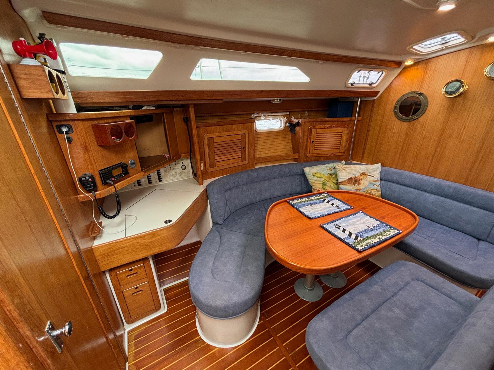 Newport RI Yacht Brokerage