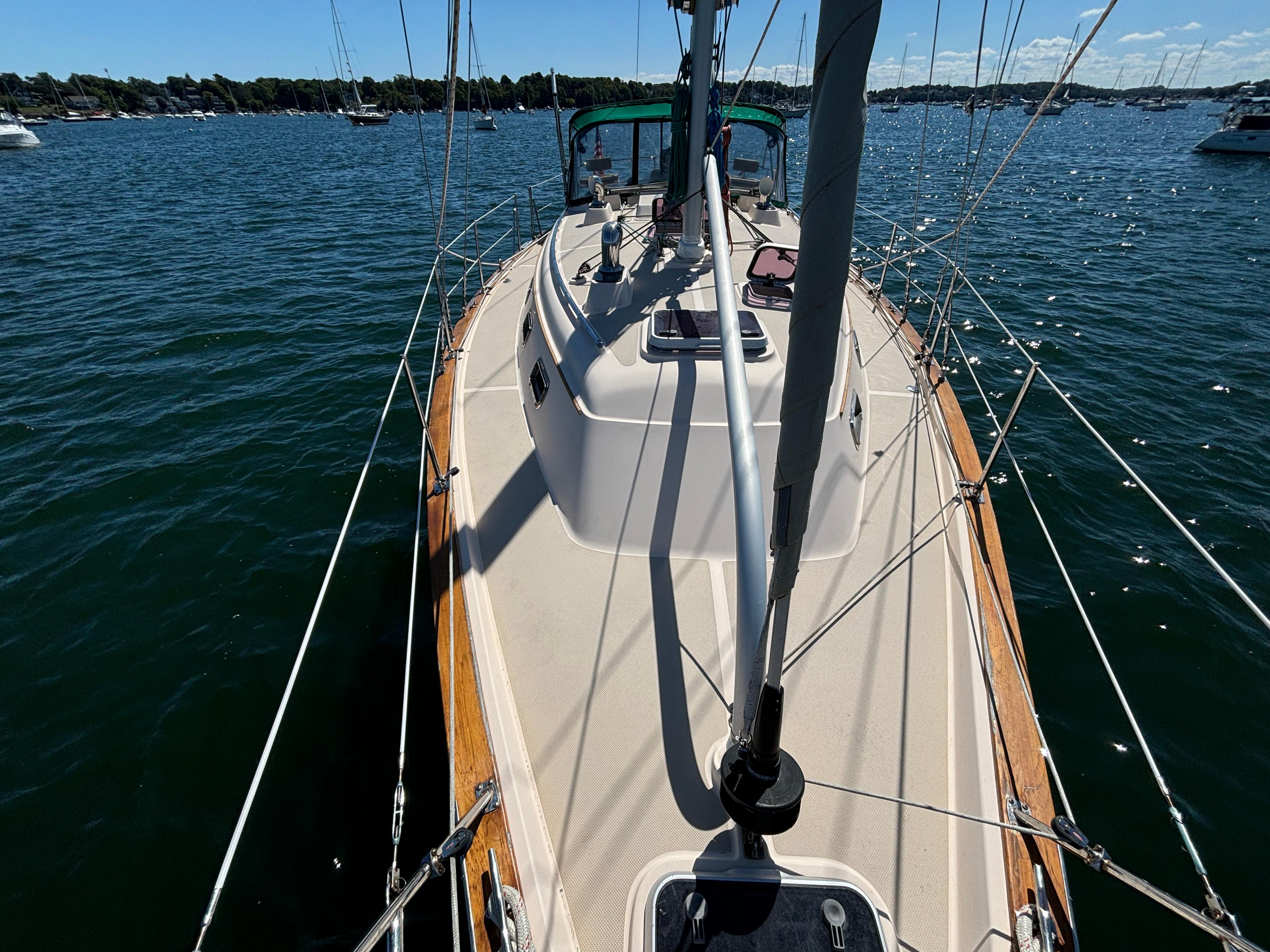 Newport RI Yacht Brokerage