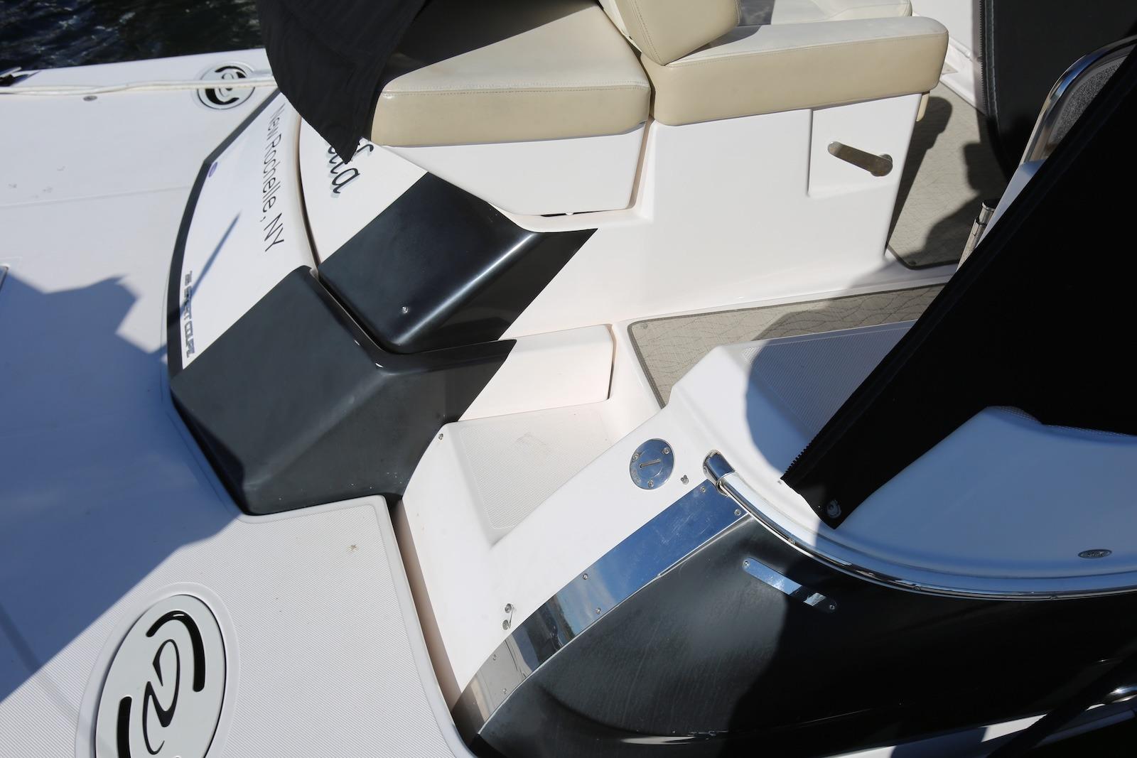 CT 10469 TL Knot 10 Yacht Sales CT 10469 TL Knot 10 Yacht Sales