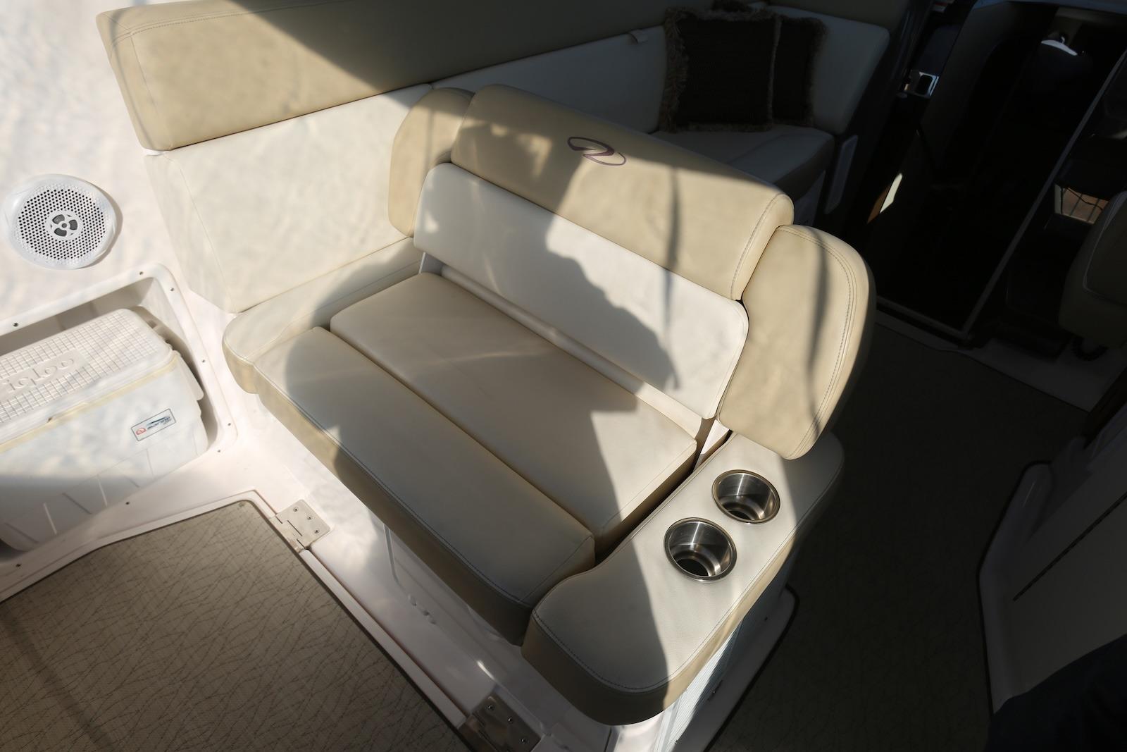 CT 10469 TL Knot 10 Yacht Sales CT 10469 TL Knot 10 Yacht Sales