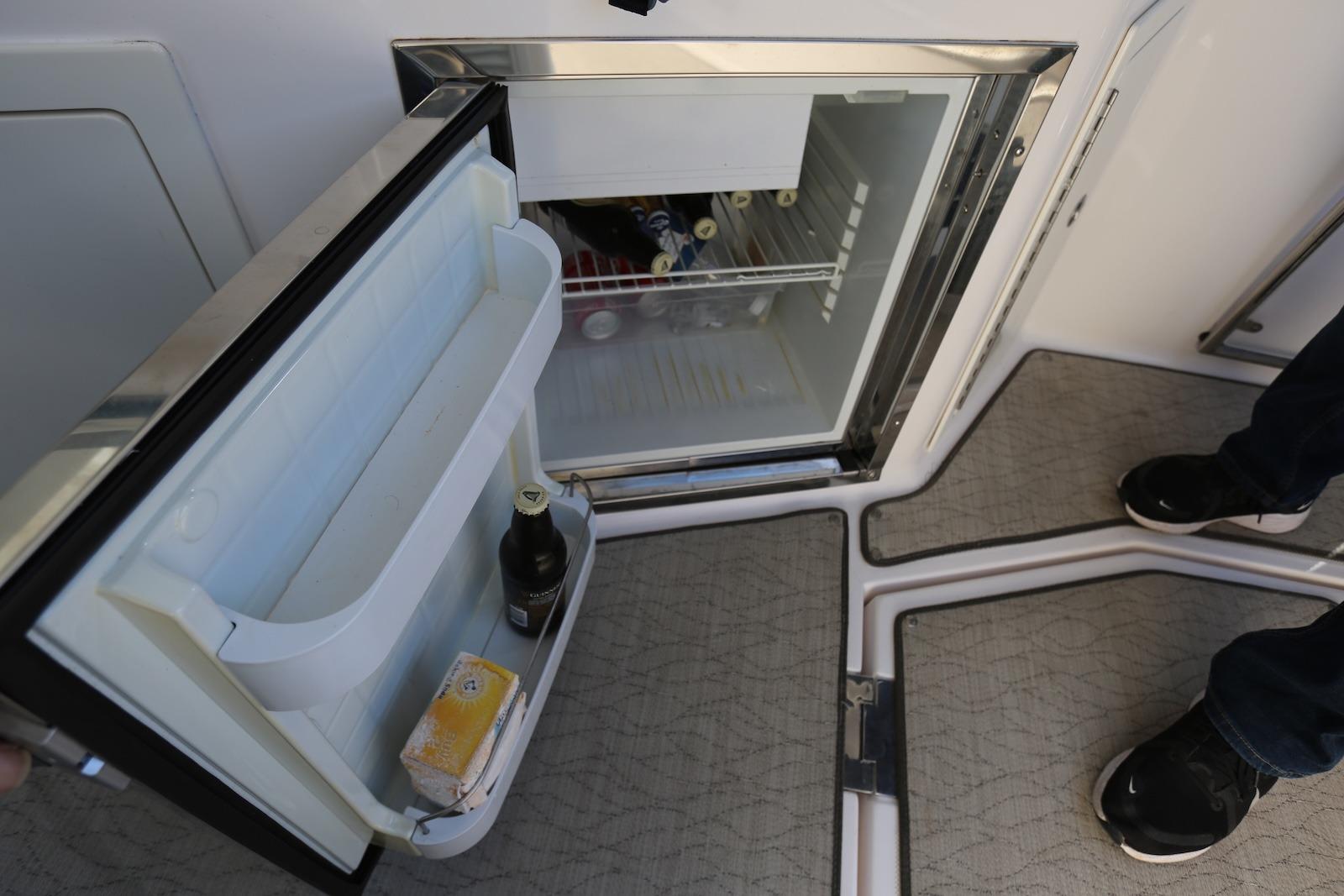 CT 10469 TL Knot 10 Yacht Sales CT 10469 TL Knot 10 Yacht Sales