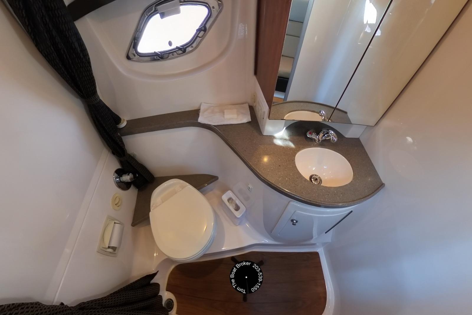 CT 10469 TL Knot 10 Yacht Sales CT 10469 TL Knot 10 Yacht Sales