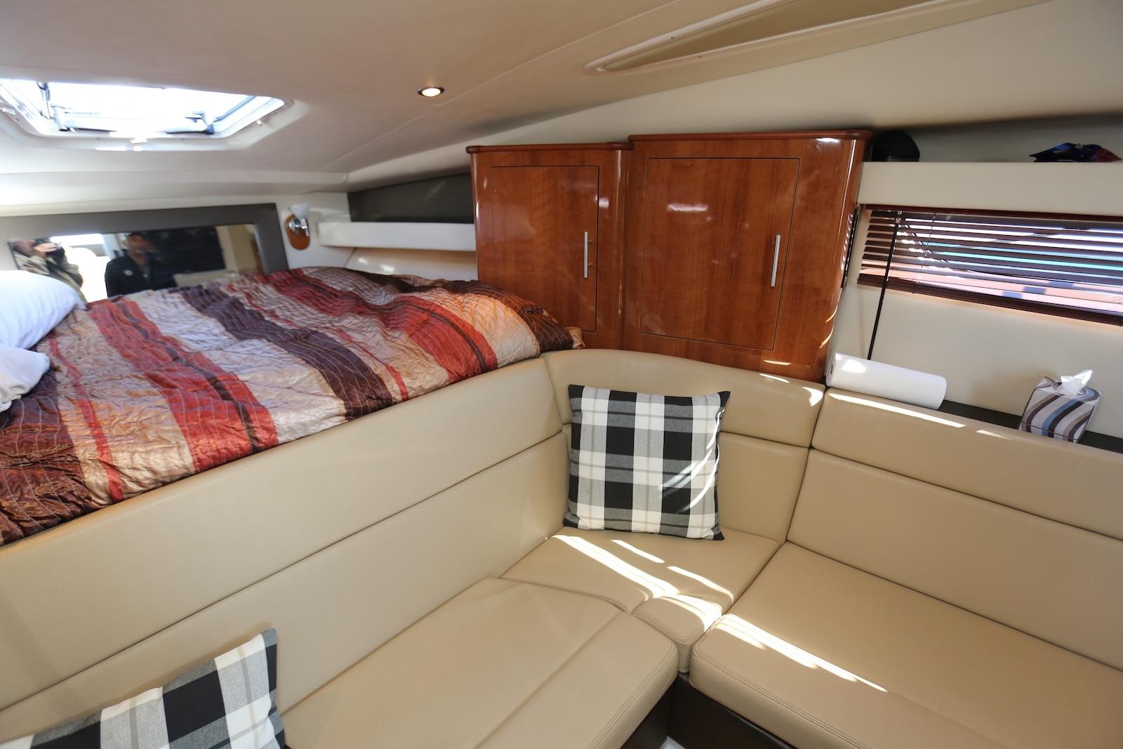 CT 10469 TL Knot 10 Yacht Sales CT 10469 TL Knot 10 Yacht Sales