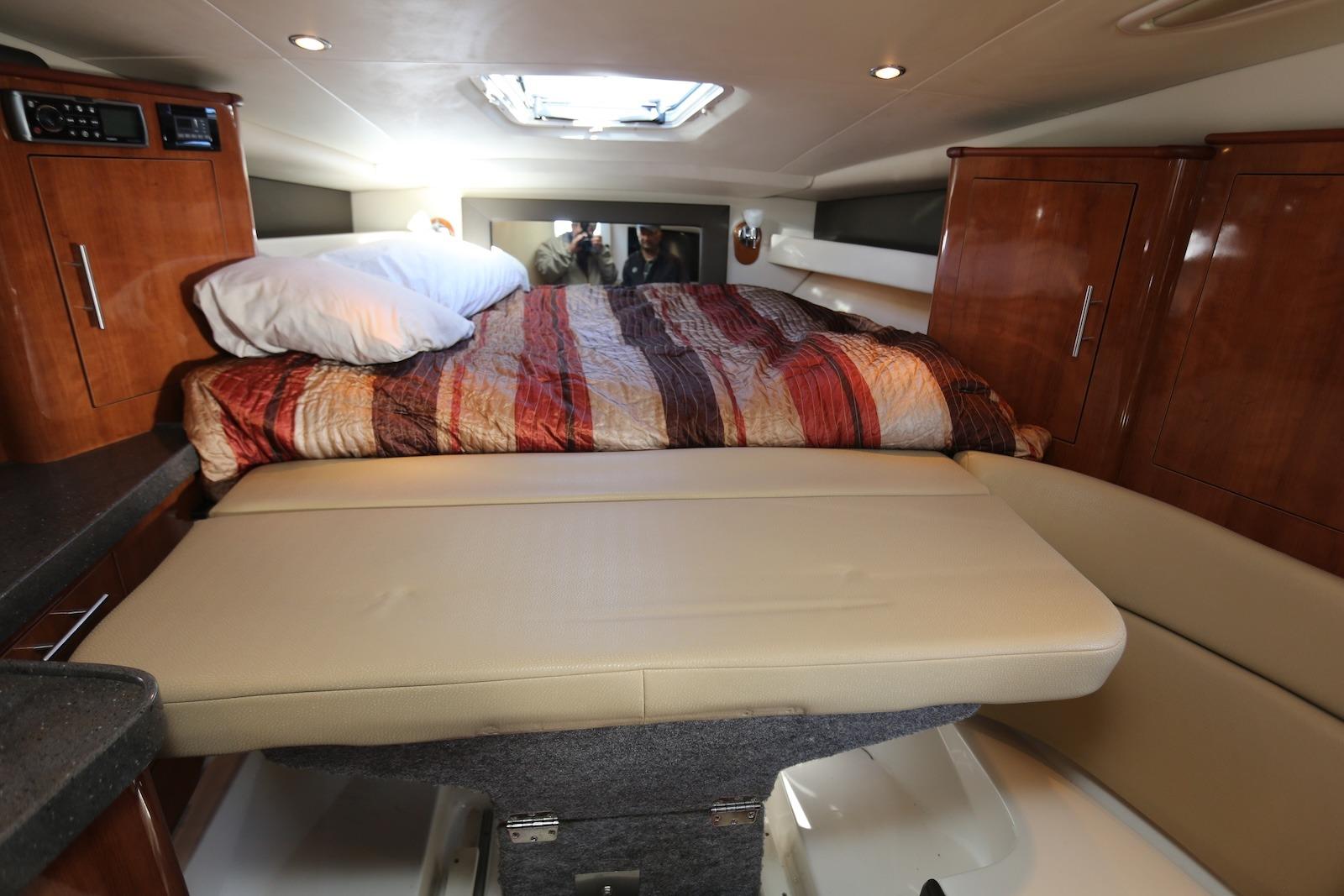 CT 10469 TL Knot 10 Yacht Sales CT 10469 TL Knot 10 Yacht Sales