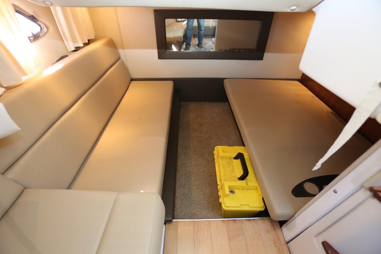 CT 10469 TL Knot 10 Yacht Sales CT 10469 TL Knot 10 Yacht Sales