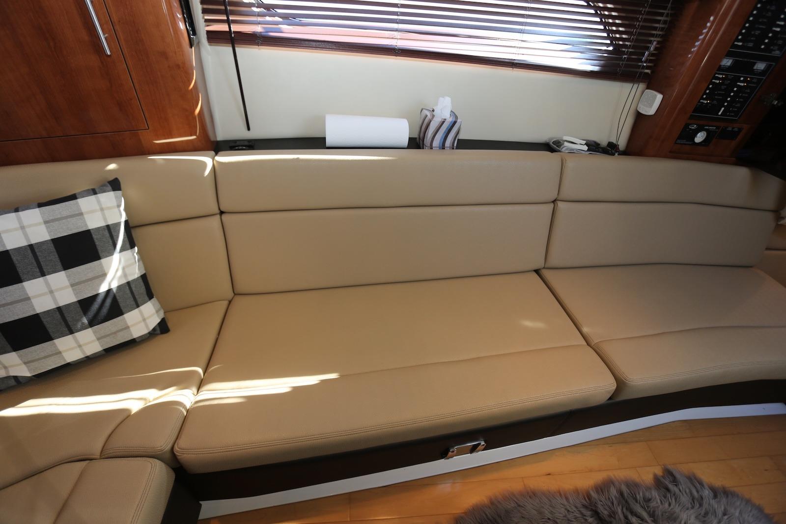 CT 10469 TL Knot 10 Yacht Sales CT 10469 TL Knot 10 Yacht Sales