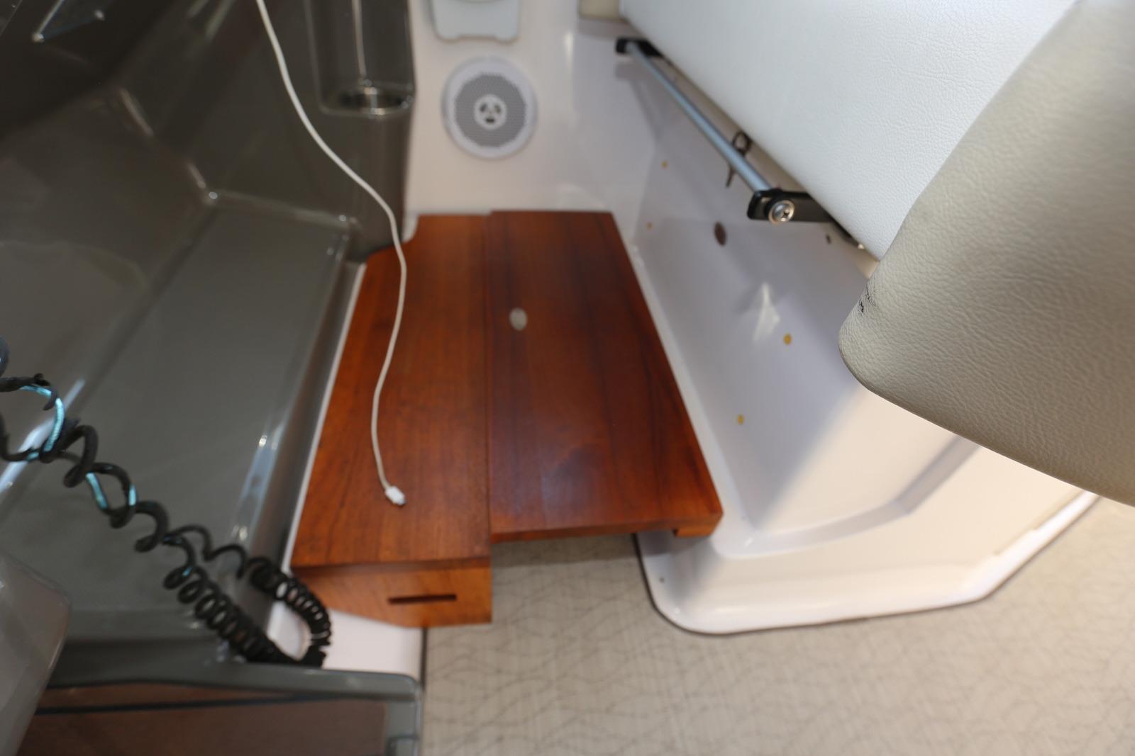 CT 10469 TL Knot 10 Yacht Sales CT 10469 TL Knot 10 Yacht Sales