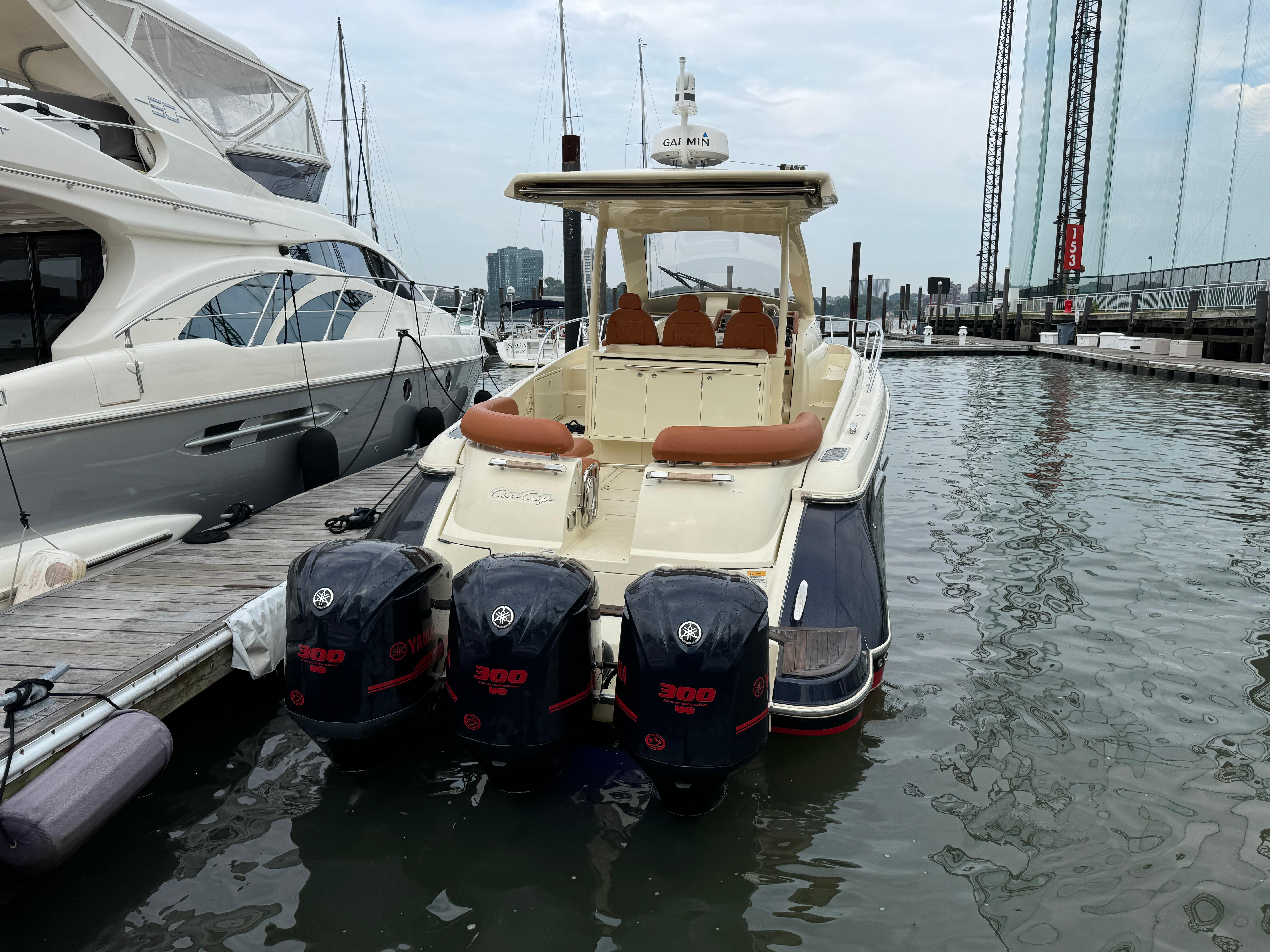 2018-chris-craft-launch-38-power-9763013-20250417160406289-1_XLARGE