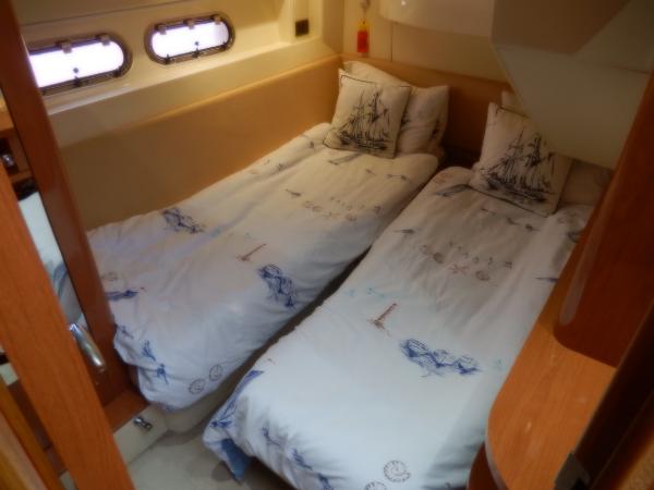 2007 Sealine F42/5