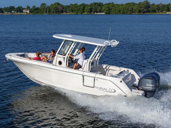 New 2021 Robalo R272 08244 Somers Point Boat Trader